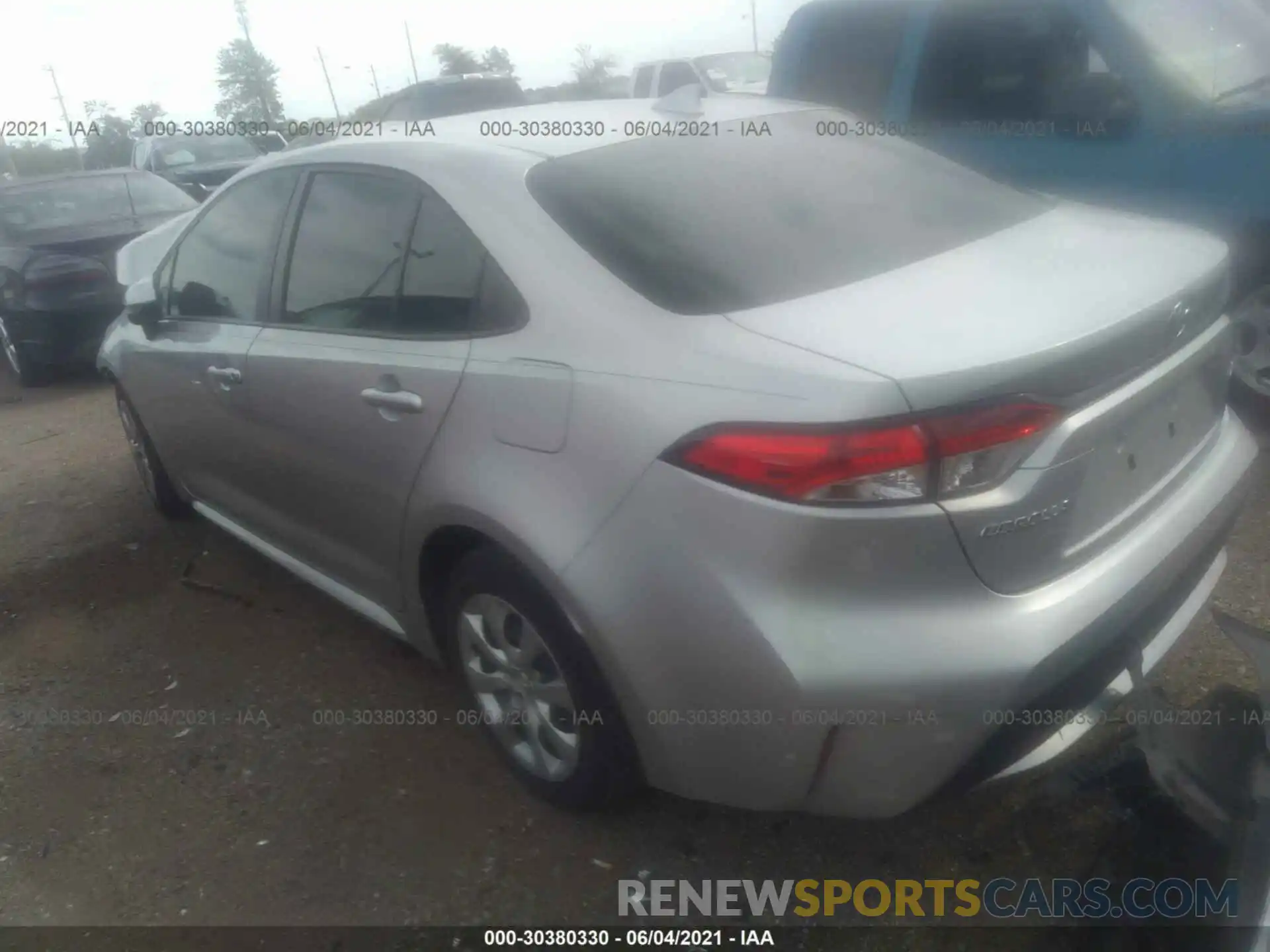 3 Photograph of a damaged car JTDEPRAE1LJ003326 TOYOTA COROLLA 2020