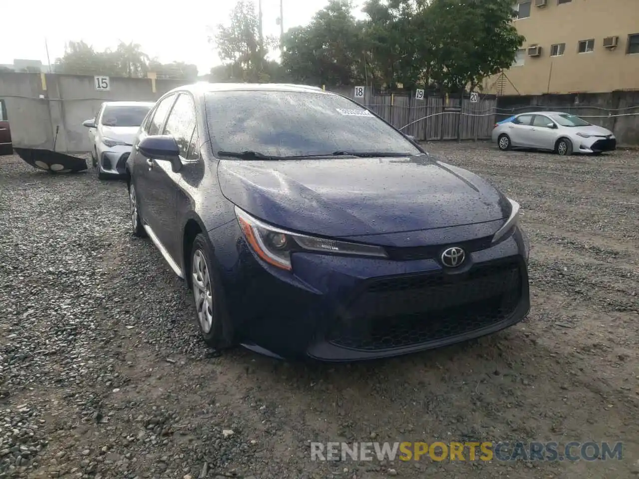 1 Photograph of a damaged car JTDEPRAE1LJ005819 TOYOTA COROLLA 2020