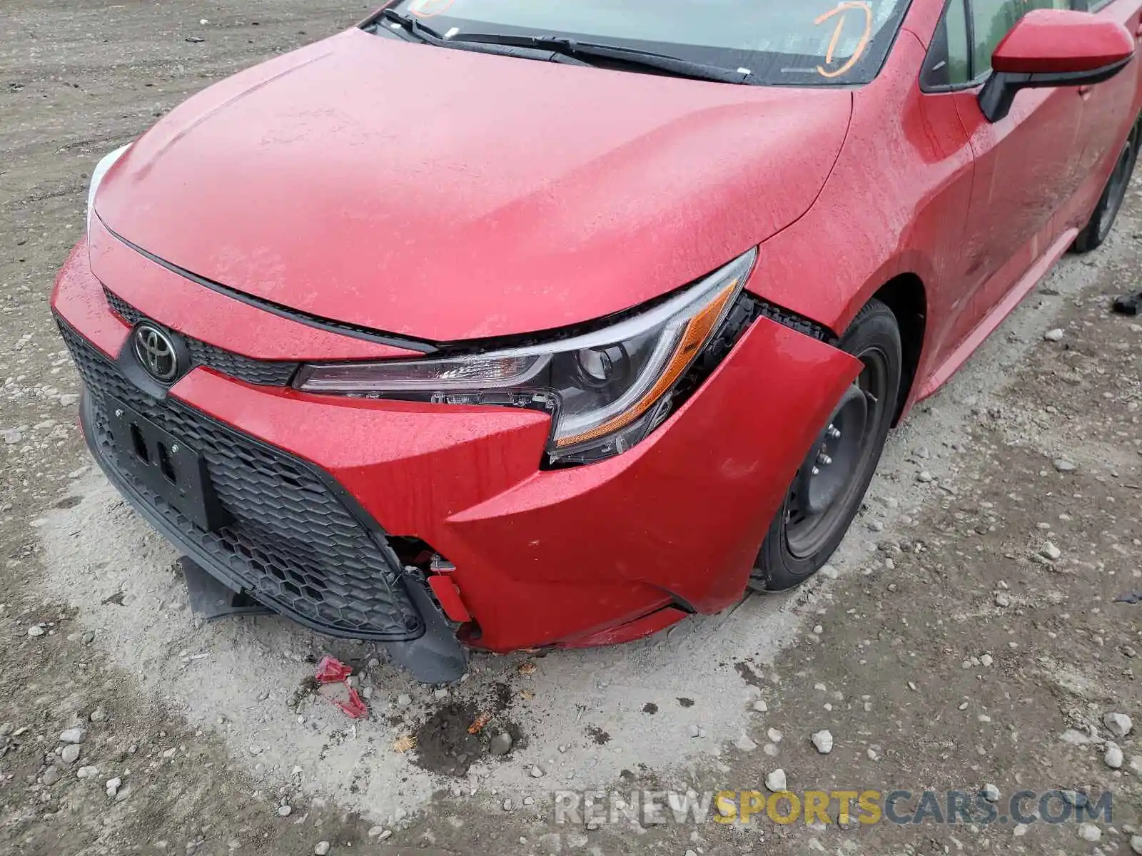 9 Photograph of a damaged car JTDEPRAE1LJ007120 TOYOTA COROLLA 2020