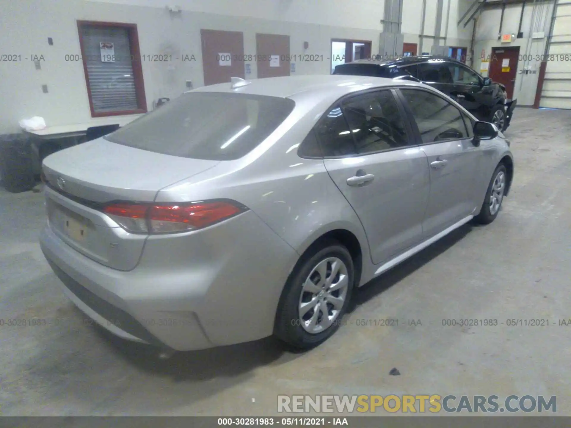 4 Photograph of a damaged car JTDEPRAE1LJ009434 TOYOTA COROLLA 2020