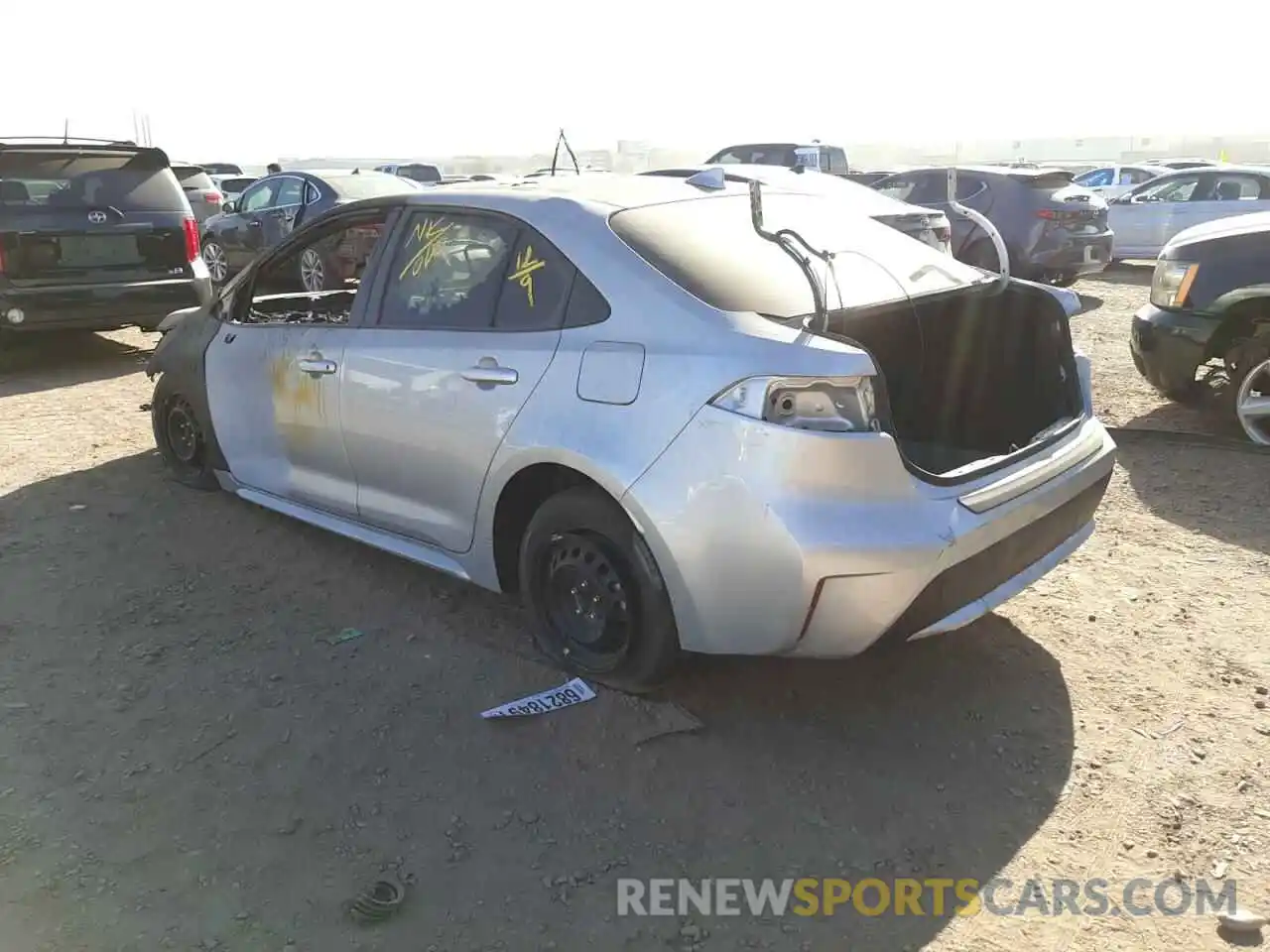 3 Photograph of a damaged car JTDEPRAE1LJ012107 TOYOTA COROLLA 2020