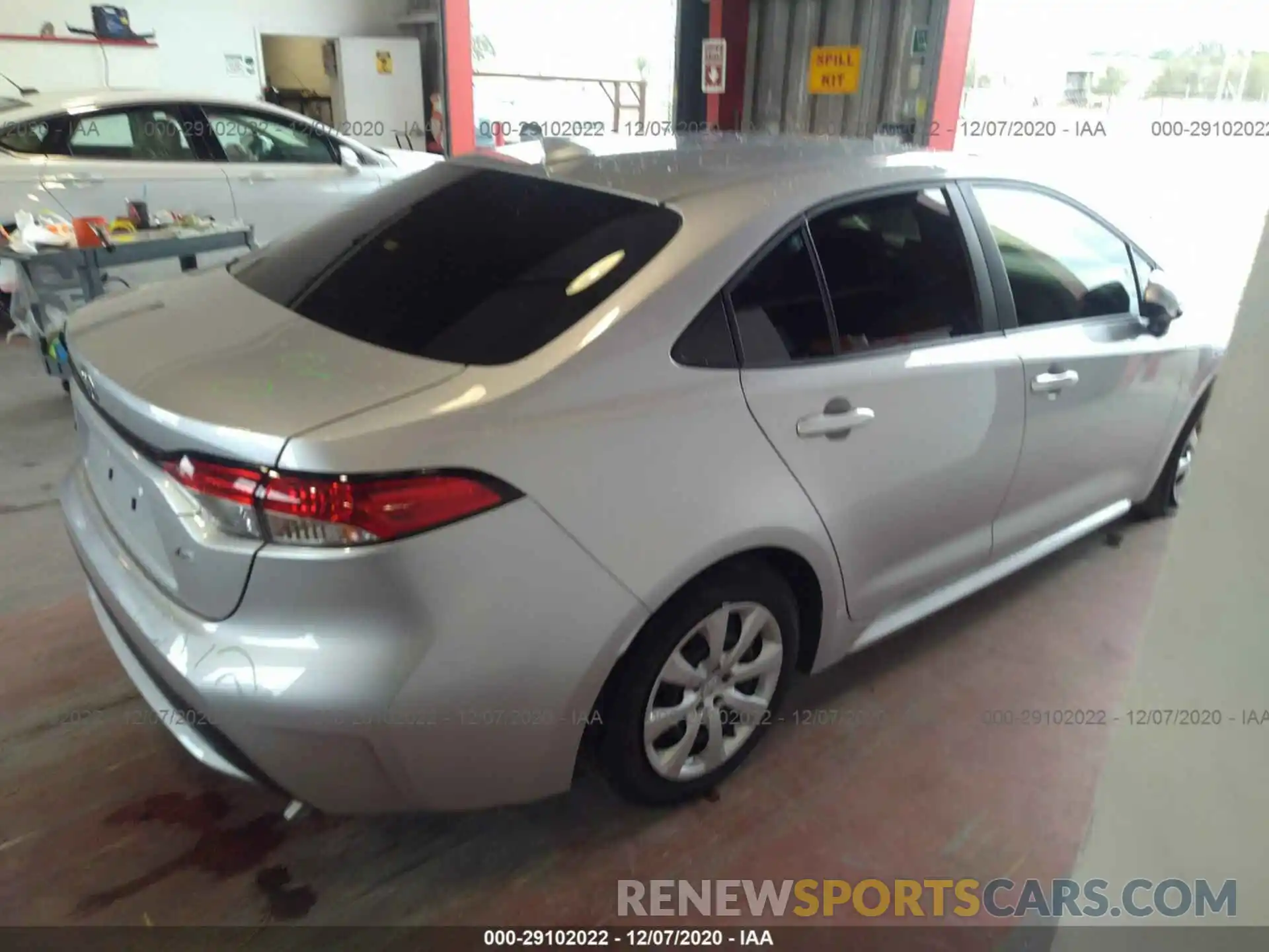 4 Photograph of a damaged car JTDEPRAE1LJ015654 TOYOTA COROLLA 2020