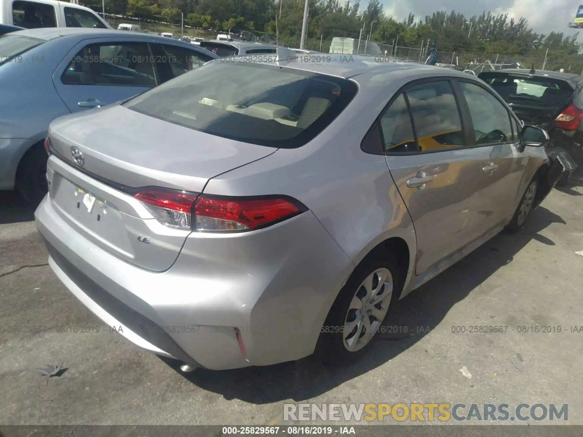 4 Photograph of a damaged car JTDEPRAE1LJ016819 TOYOTA COROLLA 2020