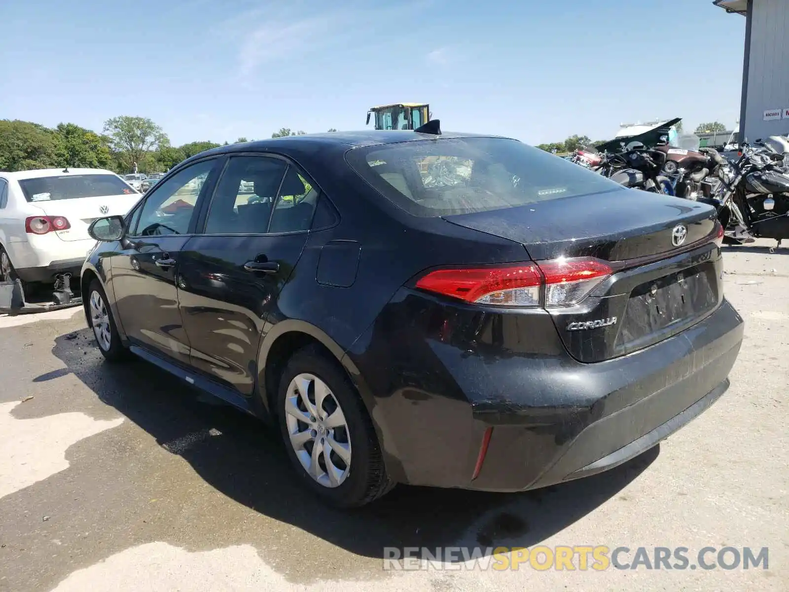 3 Photograph of a damaged car JTDEPRAE1LJ017873 TOYOTA COROLLA 2020