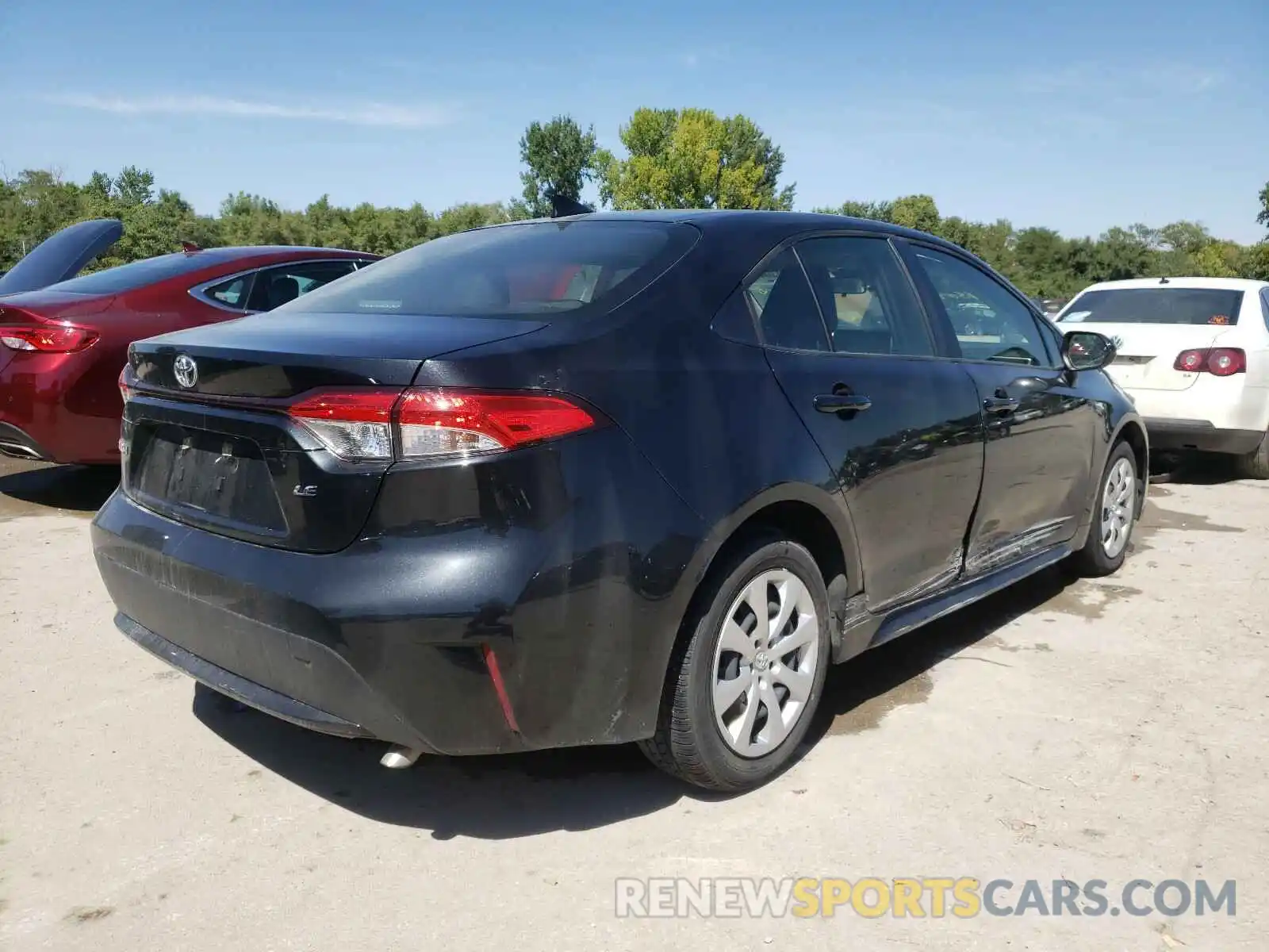 4 Photograph of a damaged car JTDEPRAE1LJ017873 TOYOTA COROLLA 2020