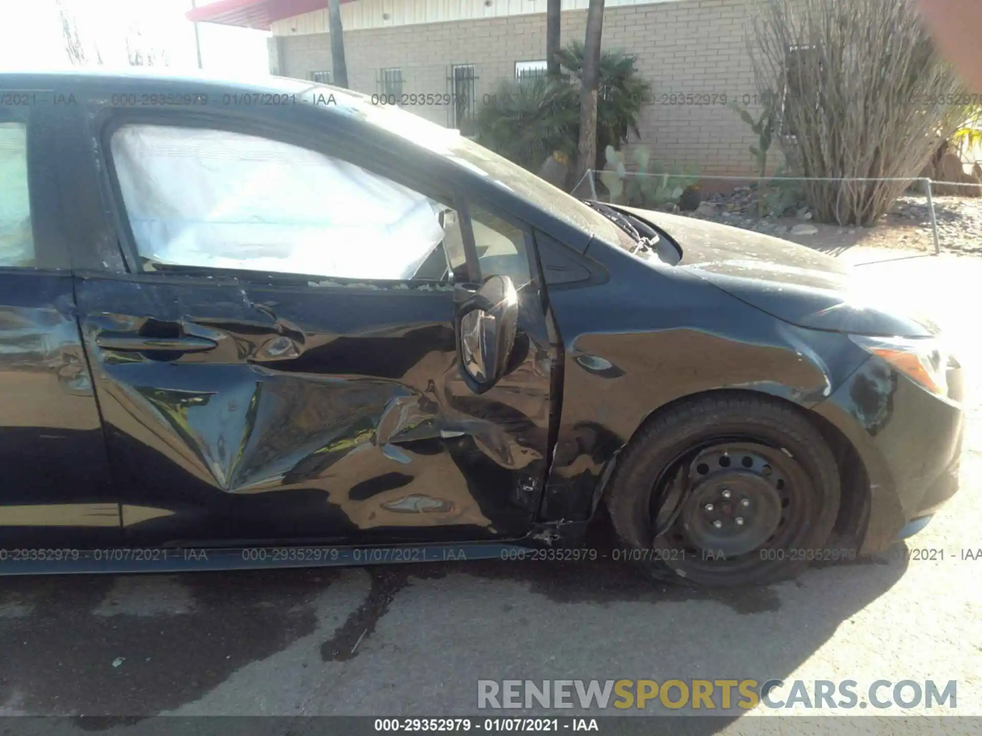 6 Photograph of a damaged car JTDEPRAE1LJ018702 TOYOTA COROLLA 2020