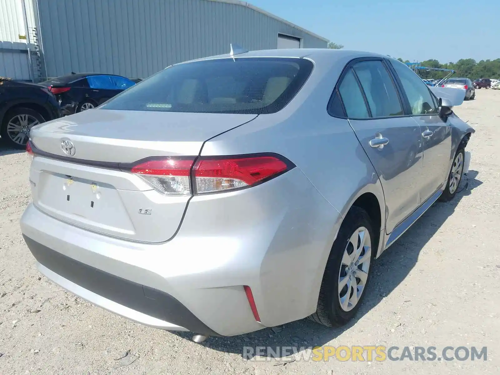 4 Photograph of a damaged car JTDEPRAE1LJ020918 TOYOTA COROLLA 2020