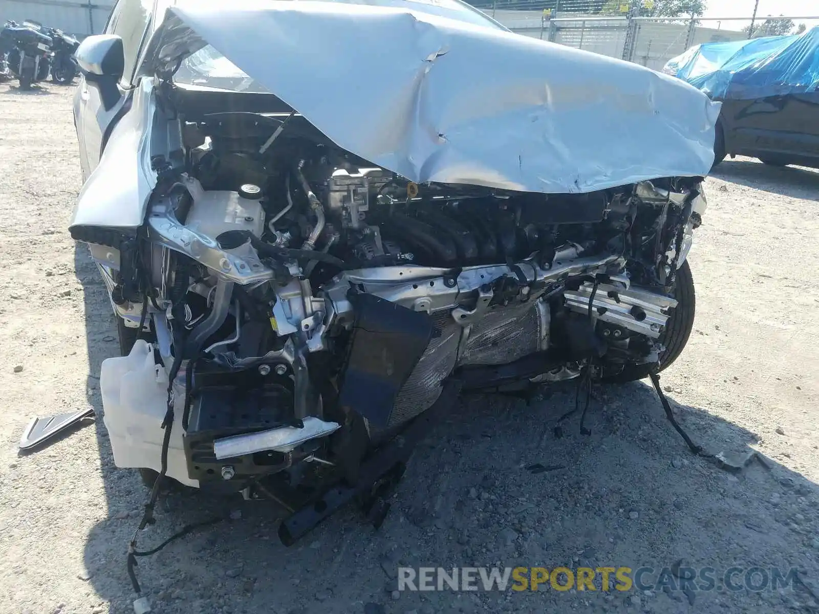 9 Photograph of a damaged car JTDEPRAE1LJ020918 TOYOTA COROLLA 2020