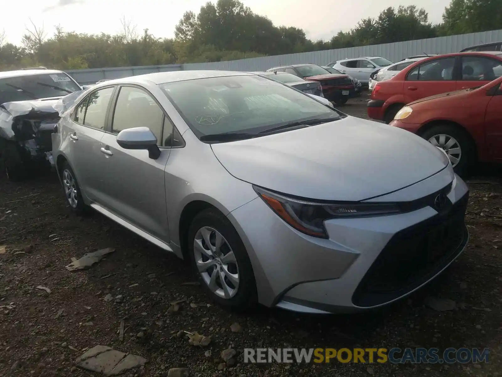 1 Photograph of a damaged car JTDEPRAE1LJ021163 TOYOTA COROLLA 2020