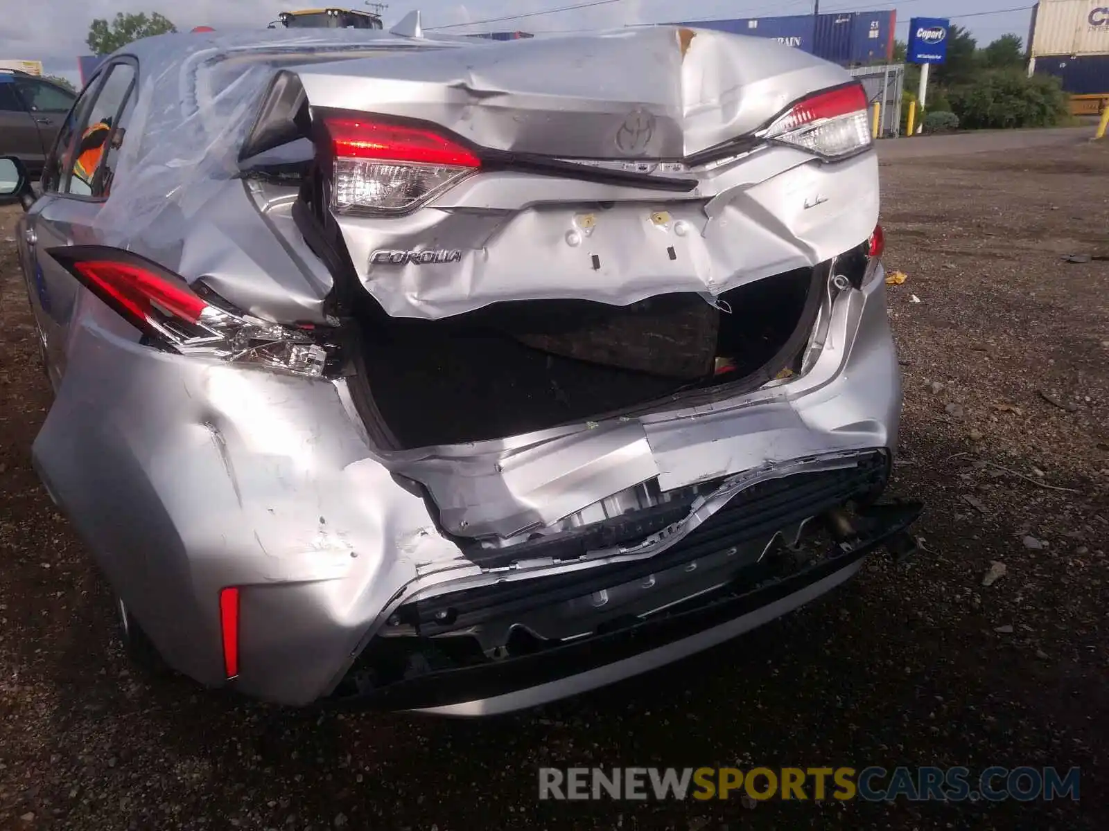 9 Photograph of a damaged car JTDEPRAE1LJ021163 TOYOTA COROLLA 2020