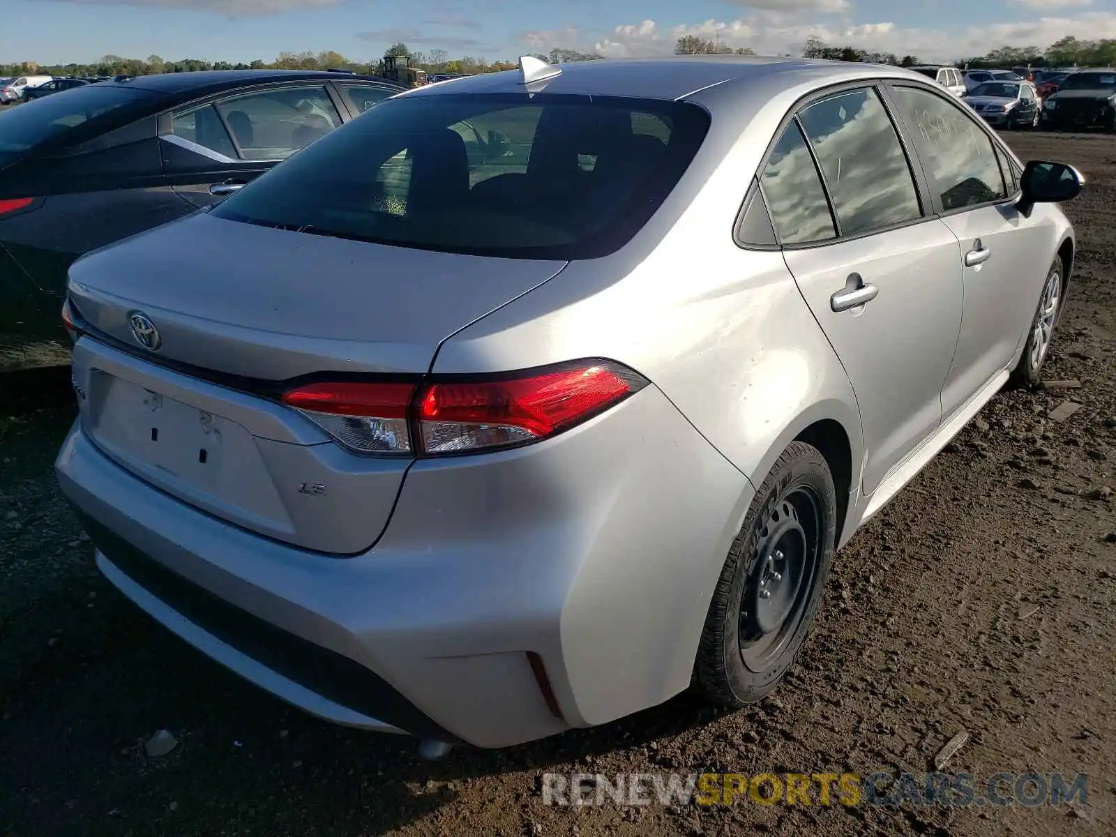 4 Photograph of a damaged car JTDEPRAE1LJ021602 TOYOTA COROLLA 2020