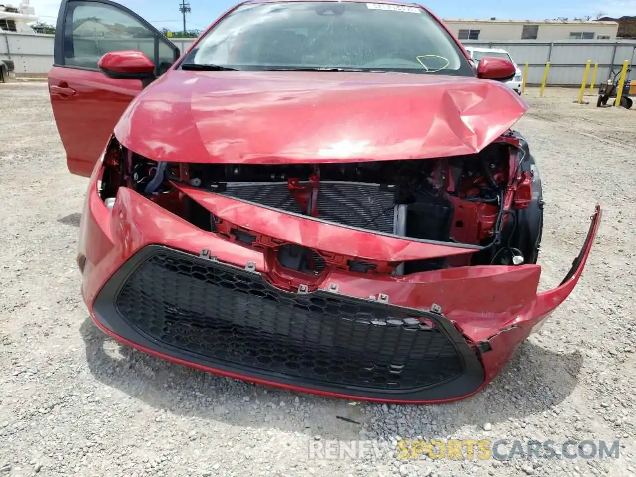 9 Photograph of a damaged car JTDEPRAE1LJ022913 TOYOTA COROLLA 2020