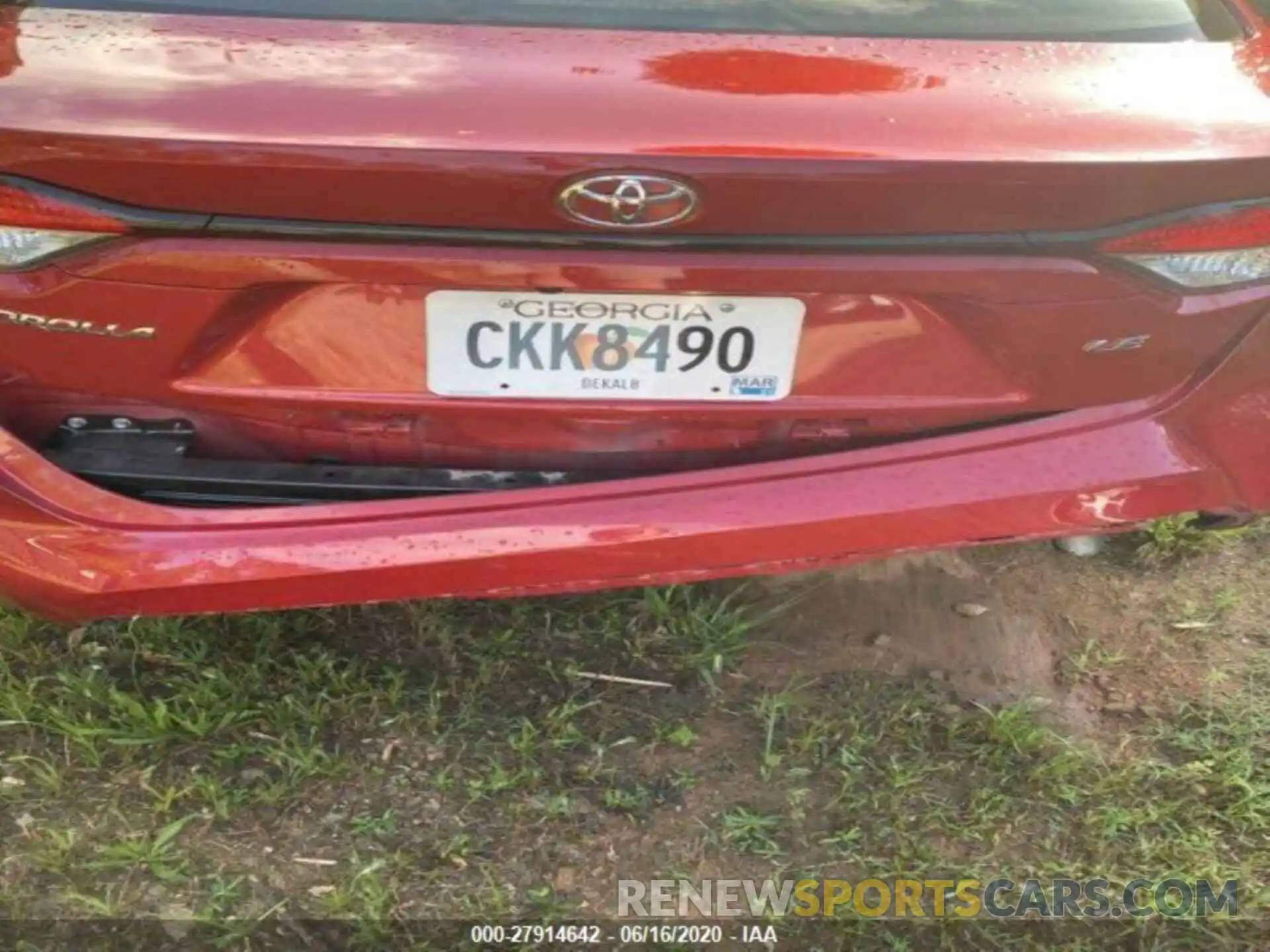 3 Photograph of a damaged car JTDEPRAE1LJ025794 TOYOTA COROLLA 2020