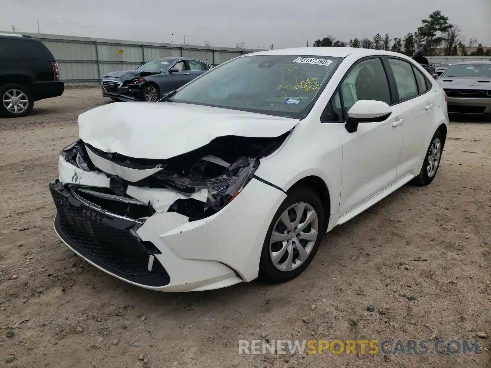 2 Photograph of a damaged car JTDEPRAE1LJ026556 TOYOTA COROLLA 2020