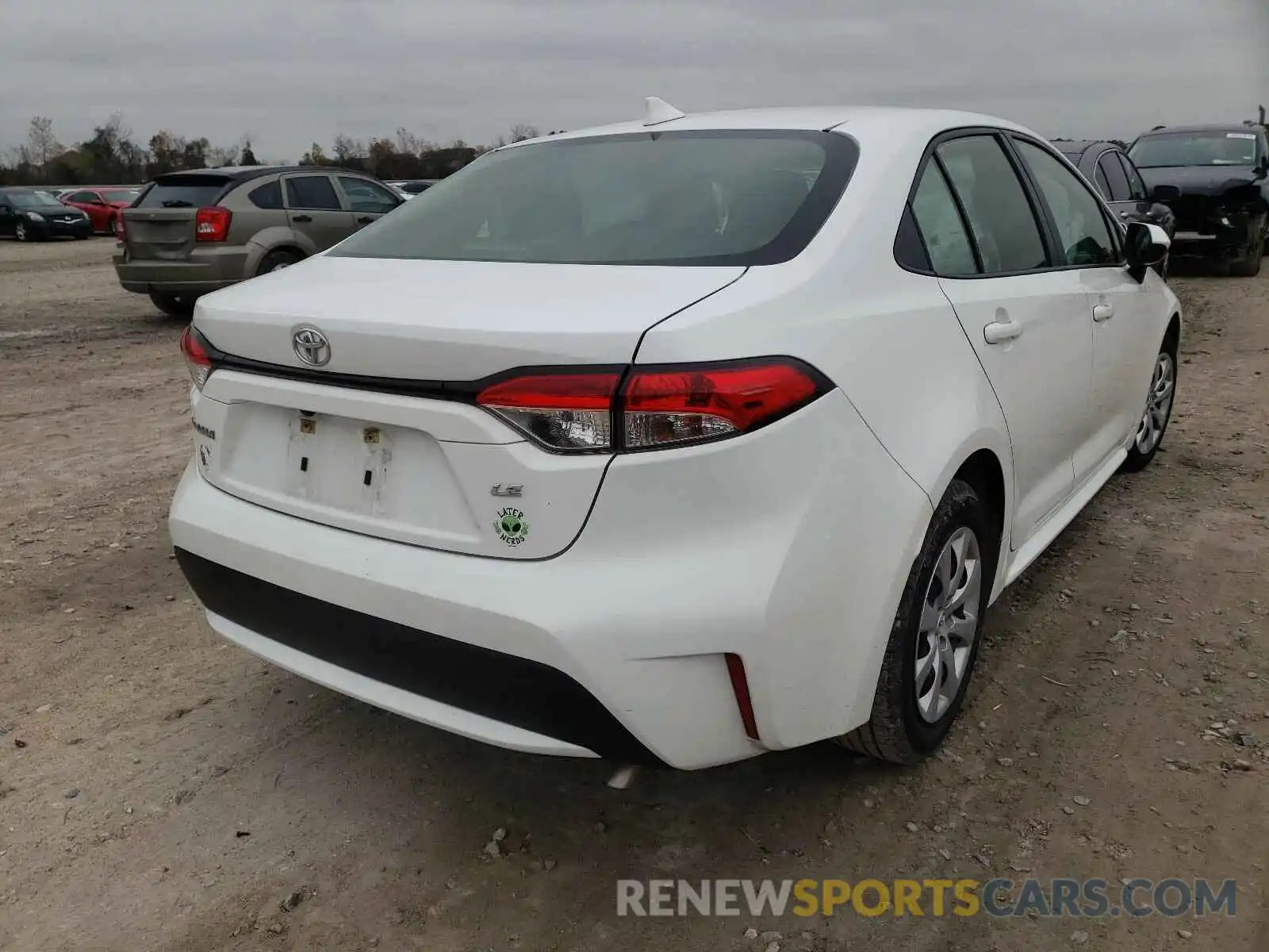 4 Photograph of a damaged car JTDEPRAE1LJ026556 TOYOTA COROLLA 2020