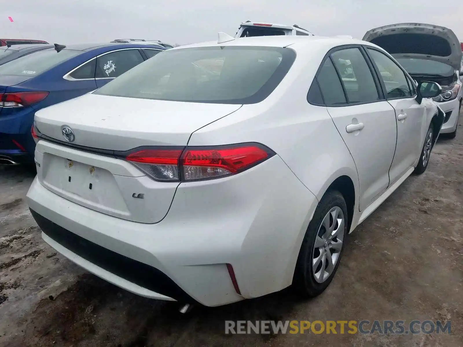 4 Photograph of a damaged car JTDEPRAE1LJ026587 TOYOTA COROLLA 2020