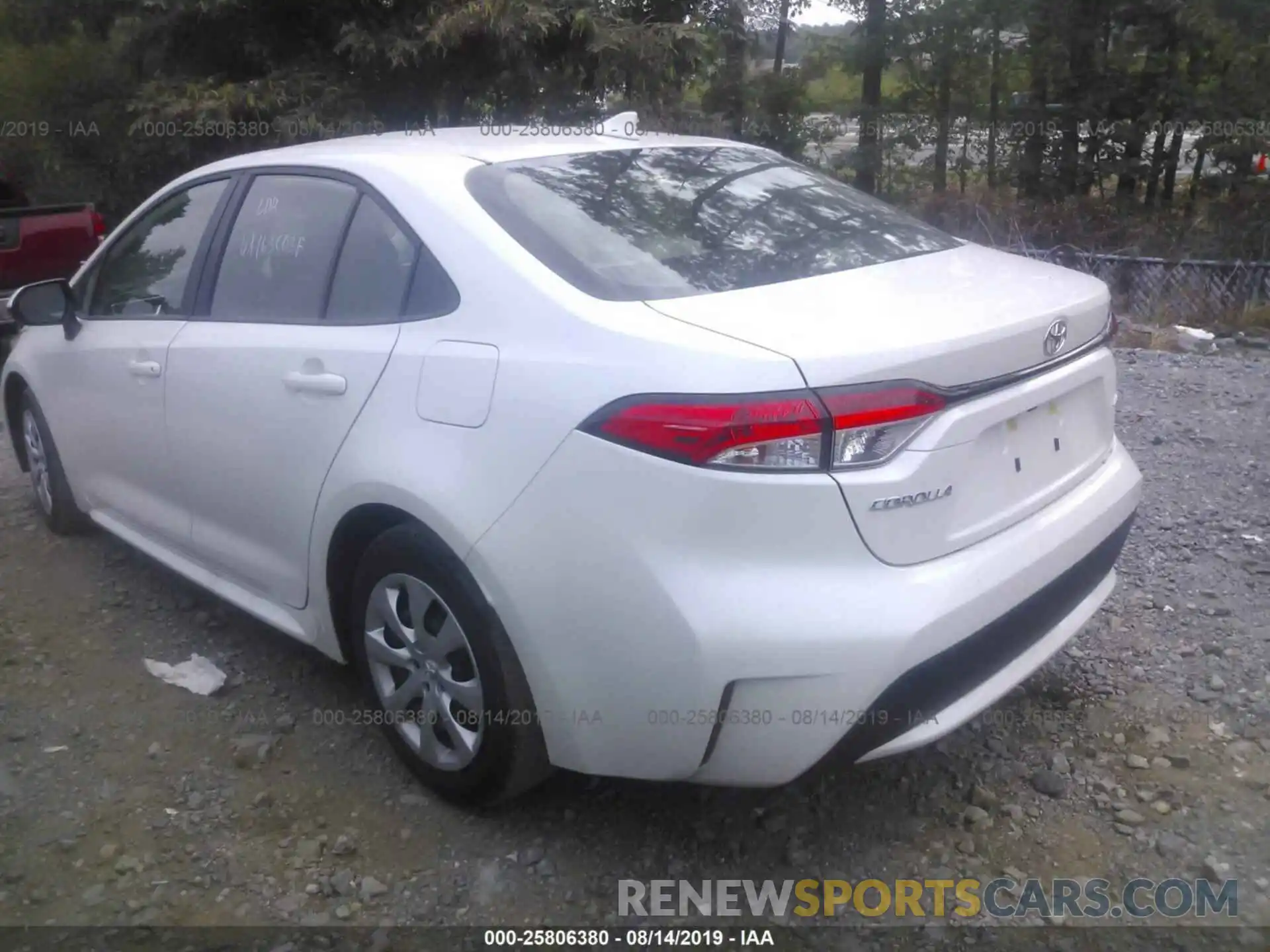 3 Photograph of a damaged car JTDEPRAE1LJ026671 TOYOTA COROLLA 2020