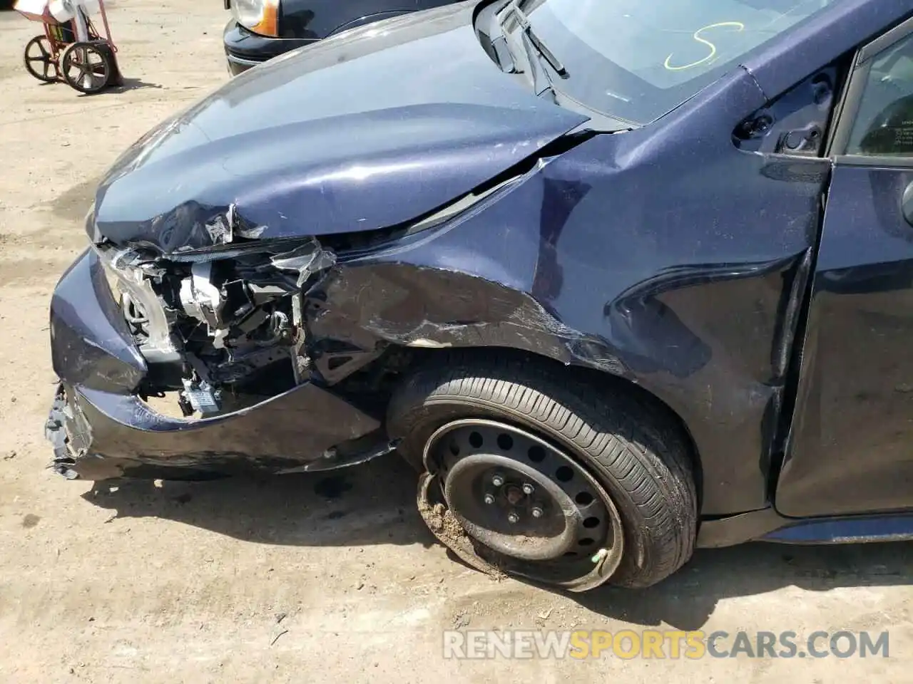 9 Photograph of a damaged car JTDEPRAE1LJ030588 TOYOTA COROLLA 2020