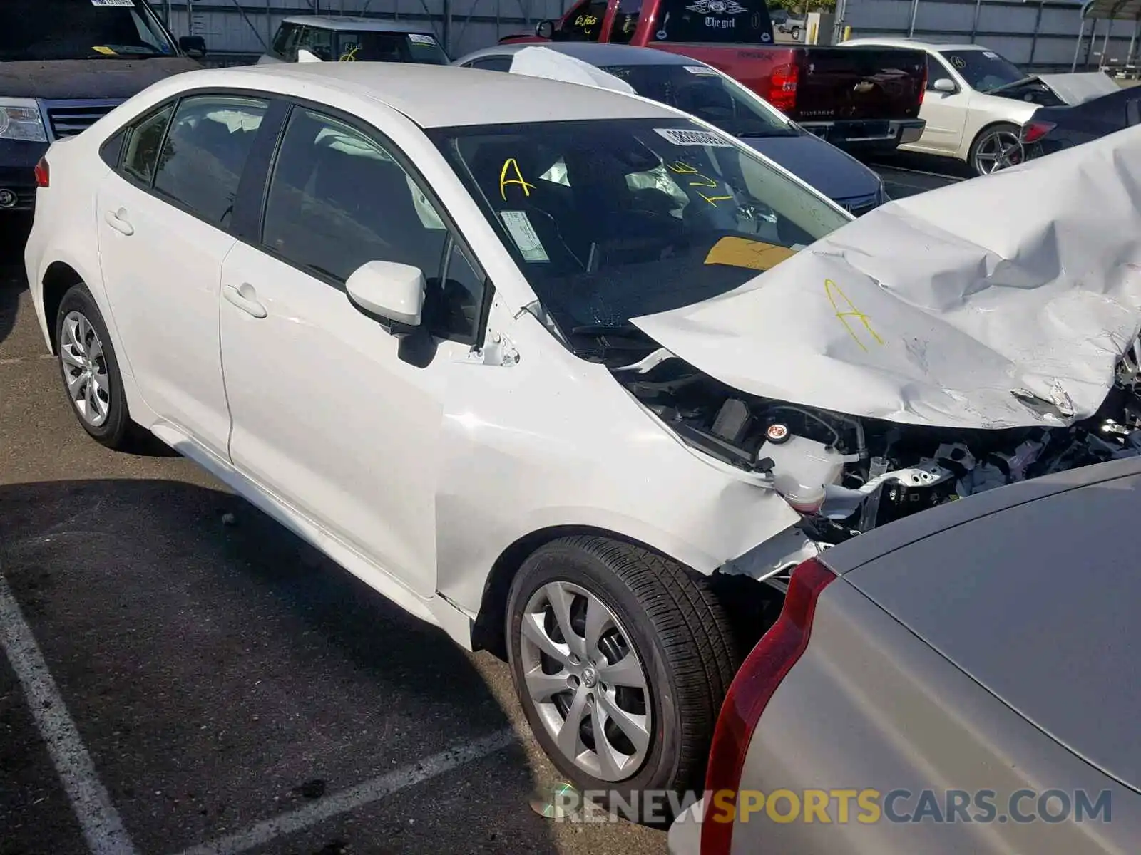 1 Photograph of a damaged car JTDEPRAE1LJ030655 TOYOTA COROLLA 2020