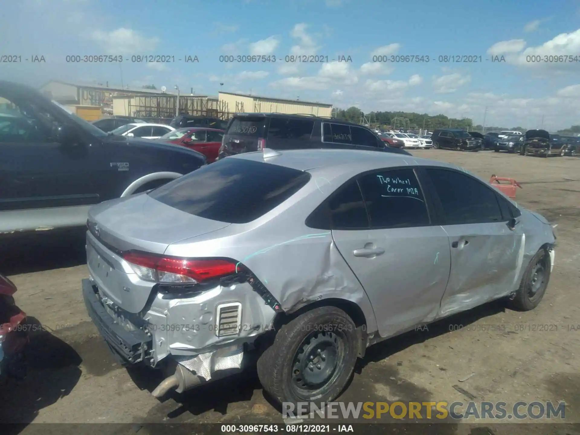 4 Photograph of a damaged car JTDEPRAE1LJ030672 TOYOTA COROLLA 2020