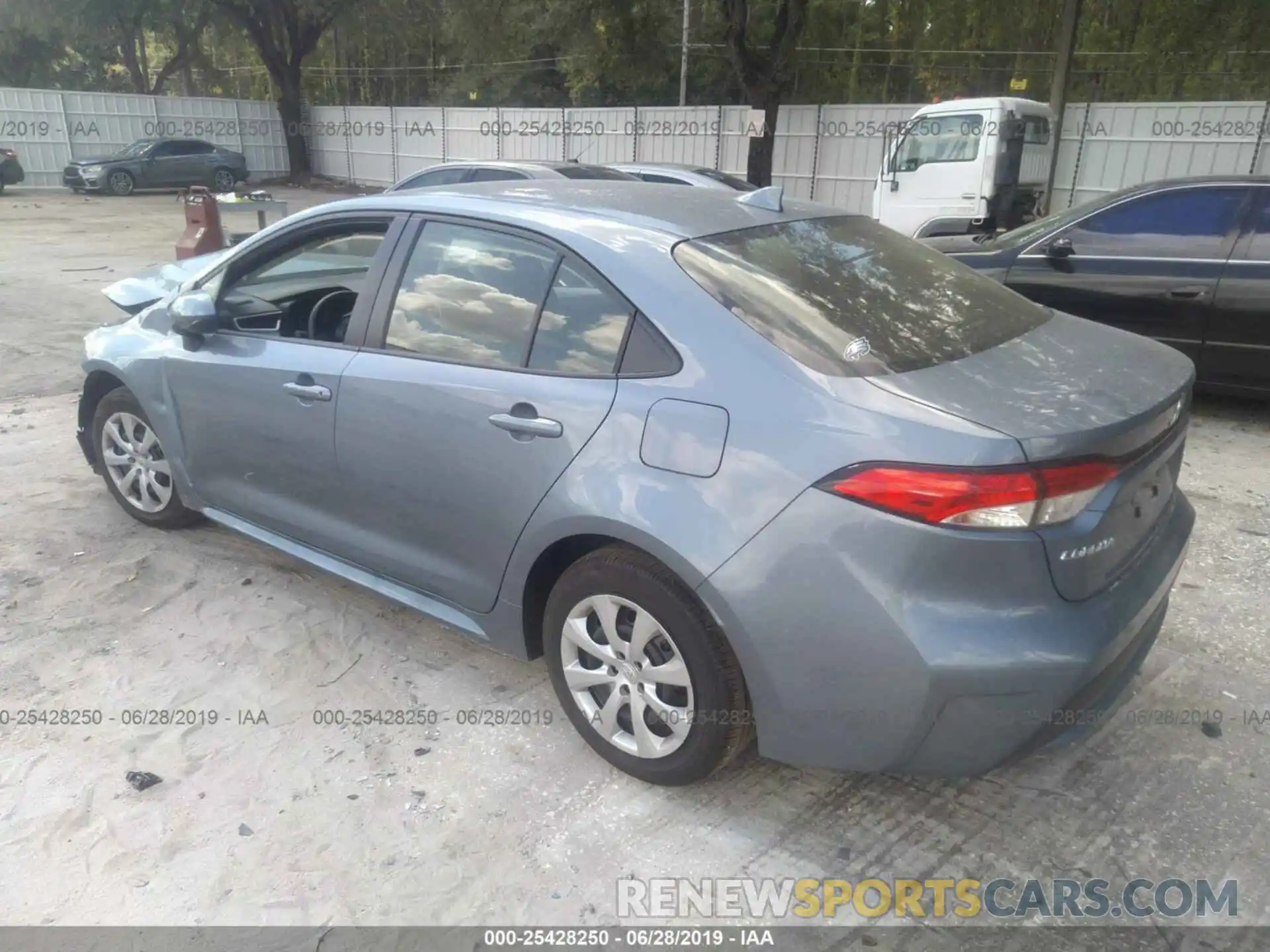 3 Photograph of a damaged car JTDEPRAE1LJ030932 TOYOTA COROLLA 2020