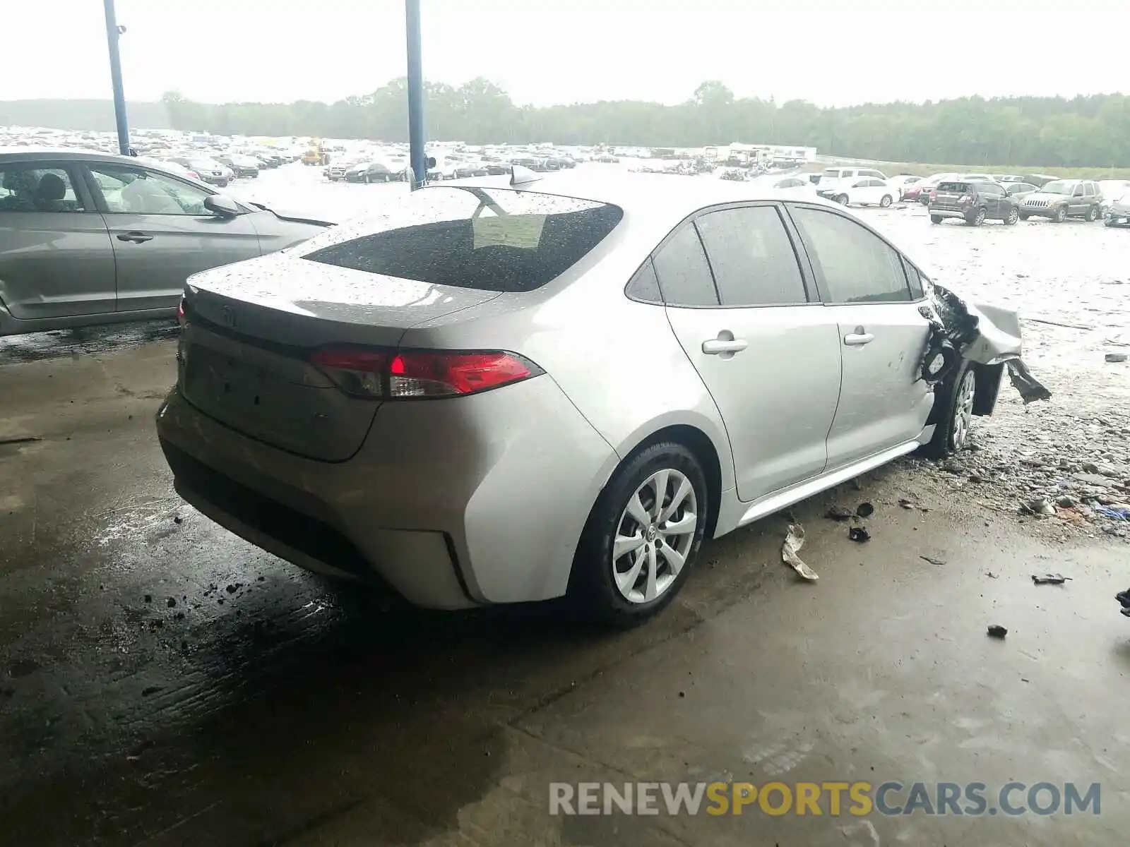 4 Photograph of a damaged car JTDEPRAE1LJ031160 TOYOTA COROLLA 2020