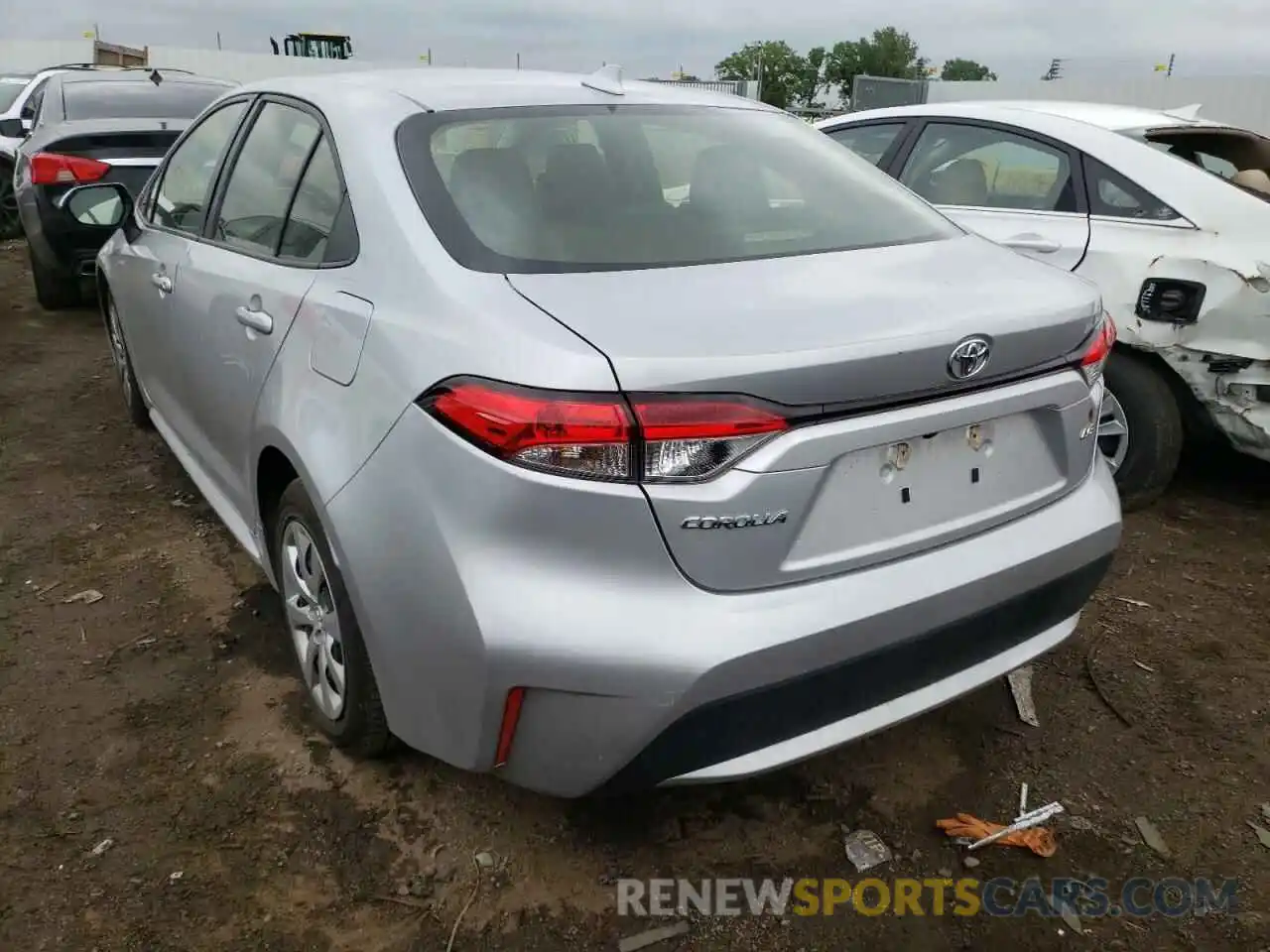 3 Photograph of a damaged car JTDEPRAE1LJ032230 TOYOTA COROLLA 2020