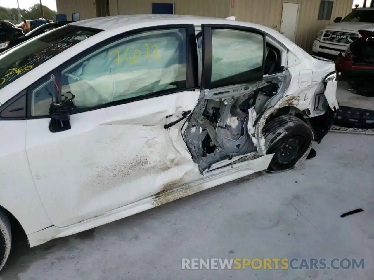 9 Photograph of a damaged car JTDEPRAE1LJ032292 TOYOTA COROLLA 2020