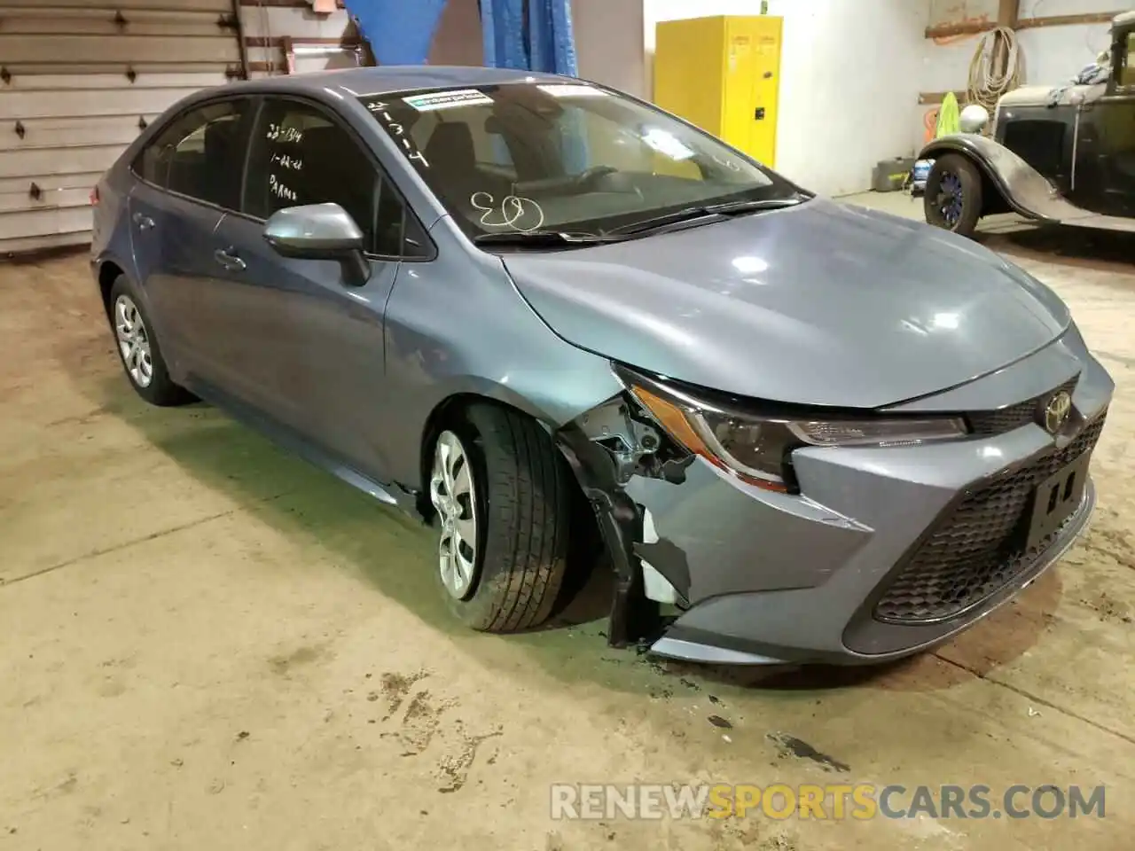 9 Photograph of a damaged car JTDEPRAE1LJ033622 TOYOTA COROLLA 2020