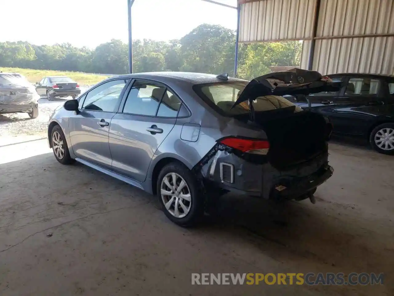 3 Photograph of a damaged car JTDEPRAE1LJ033930 TOYOTA COROLLA 2020