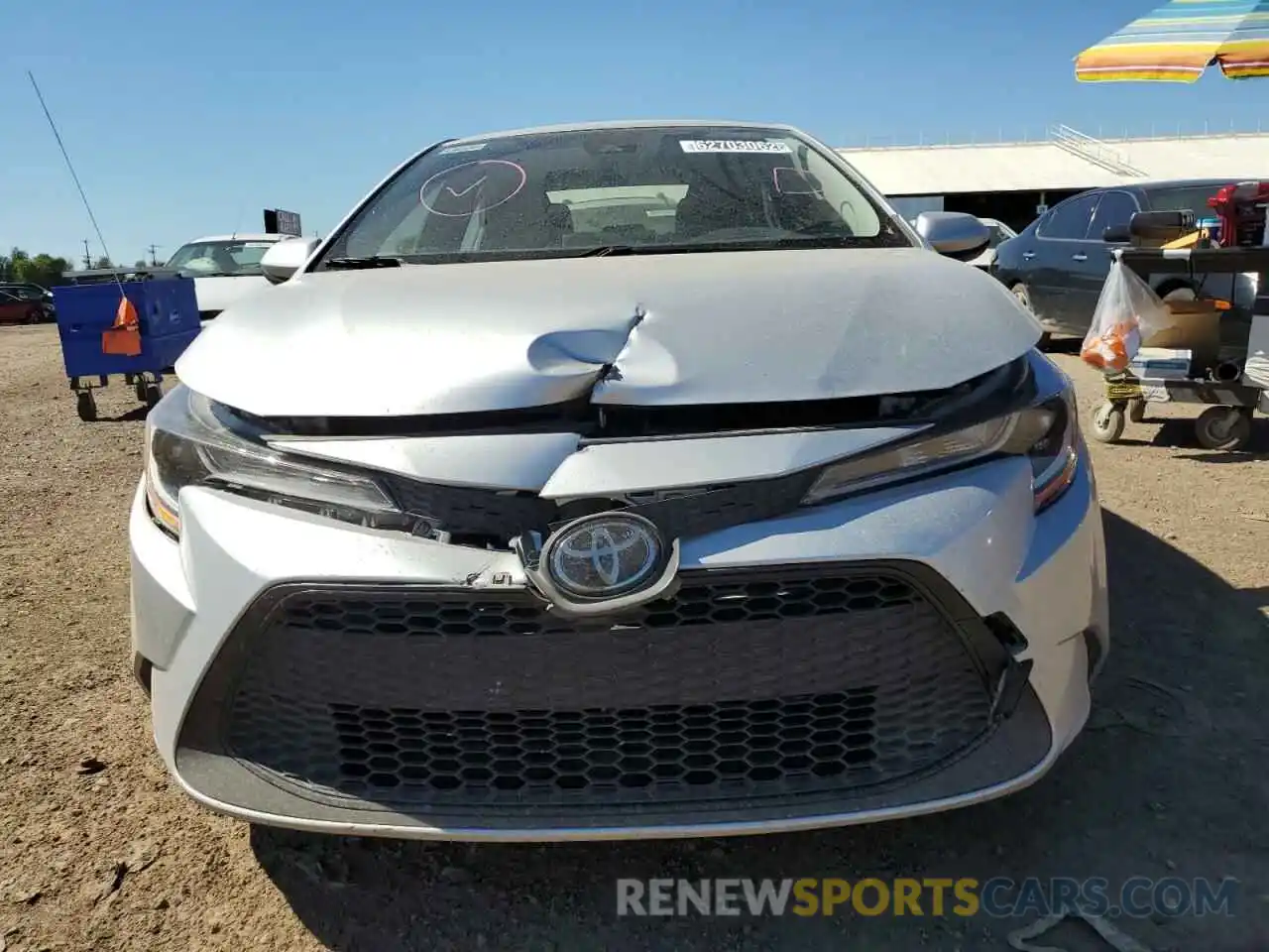 5 Photograph of a damaged car JTDEPRAE1LJ035273 TOYOTA COROLLA 2020