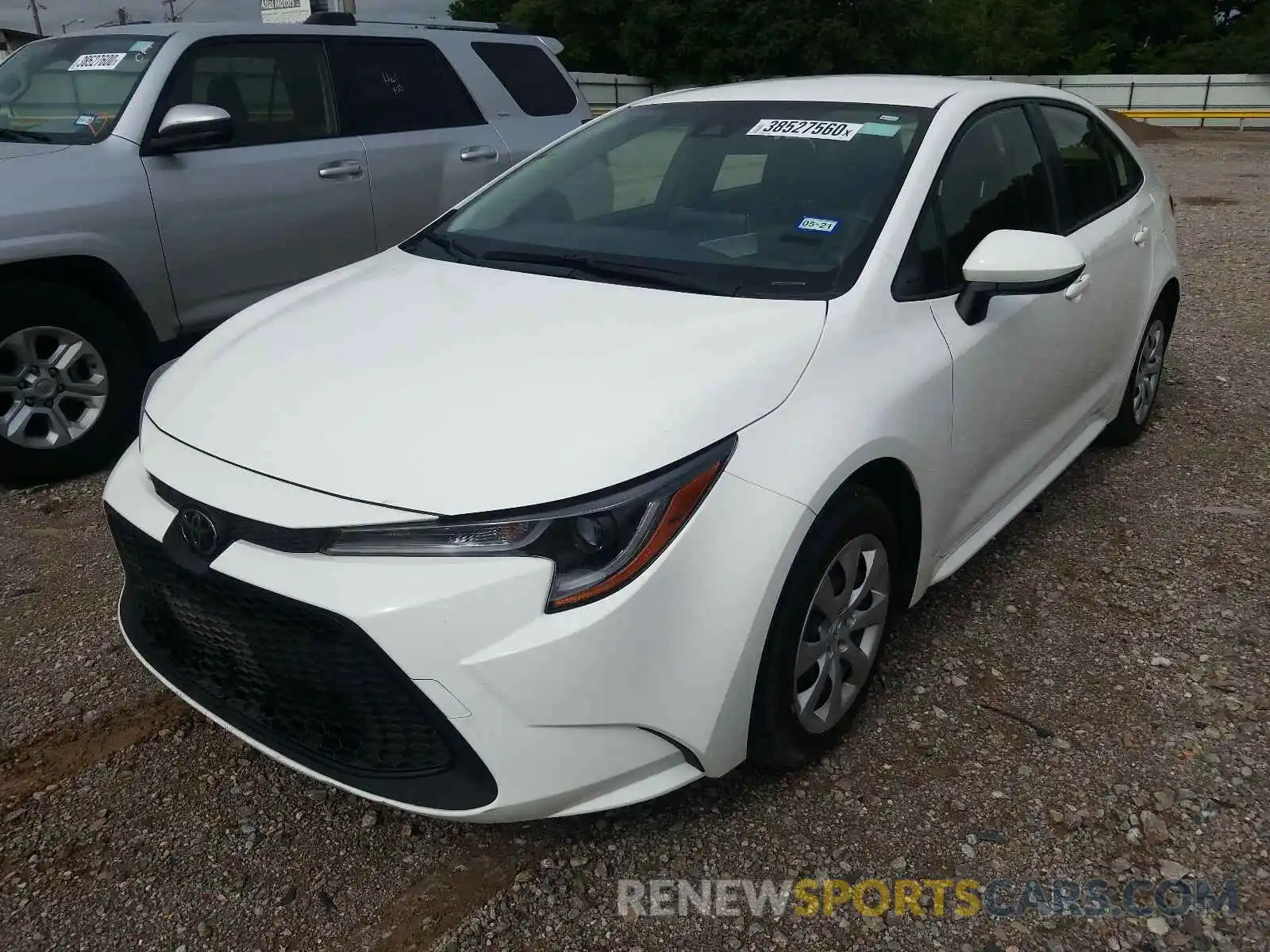 2 Photograph of a damaged car JTDEPRAE1LJ035354 TOYOTA COROLLA 2020