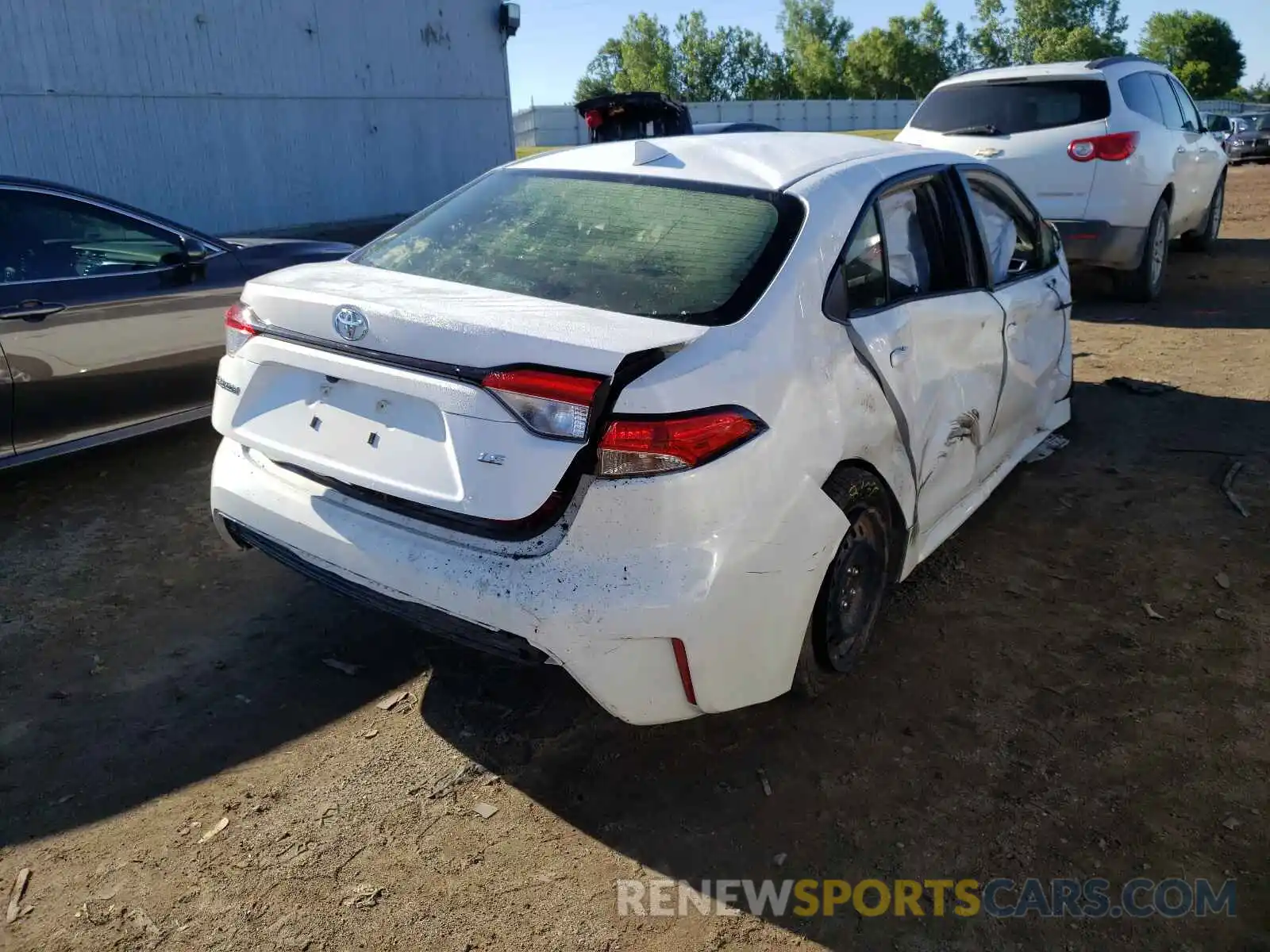 4 Photograph of a damaged car JTDEPRAE1LJ036066 TOYOTA COROLLA 2020