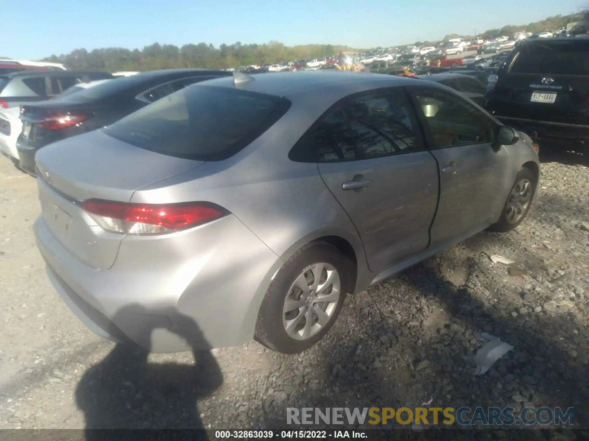 4 Photograph of a damaged car JTDEPRAE1LJ036679 TOYOTA COROLLA 2020