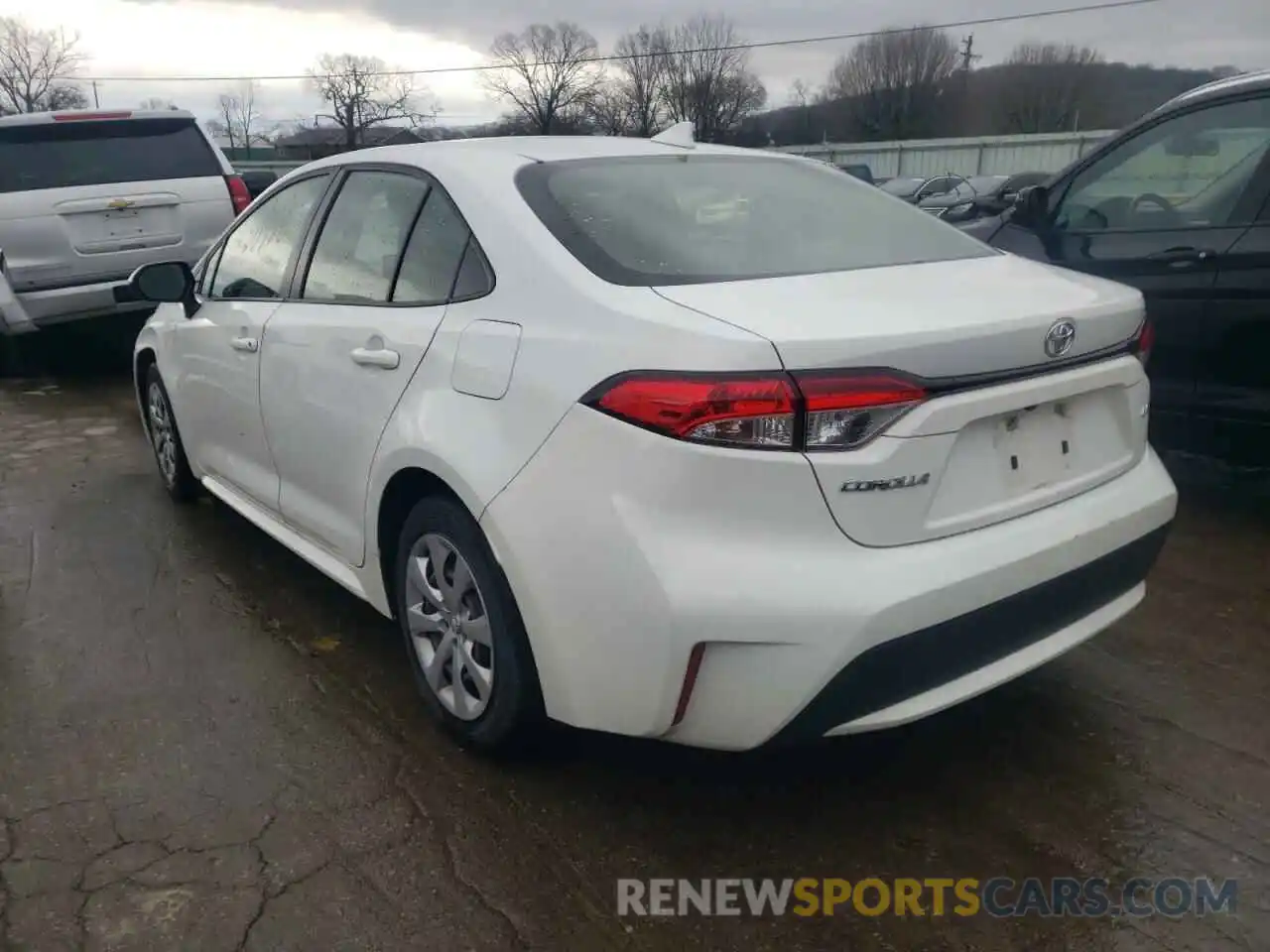 3 Photograph of a damaged car JTDEPRAE1LJ036777 TOYOTA COROLLA 2020