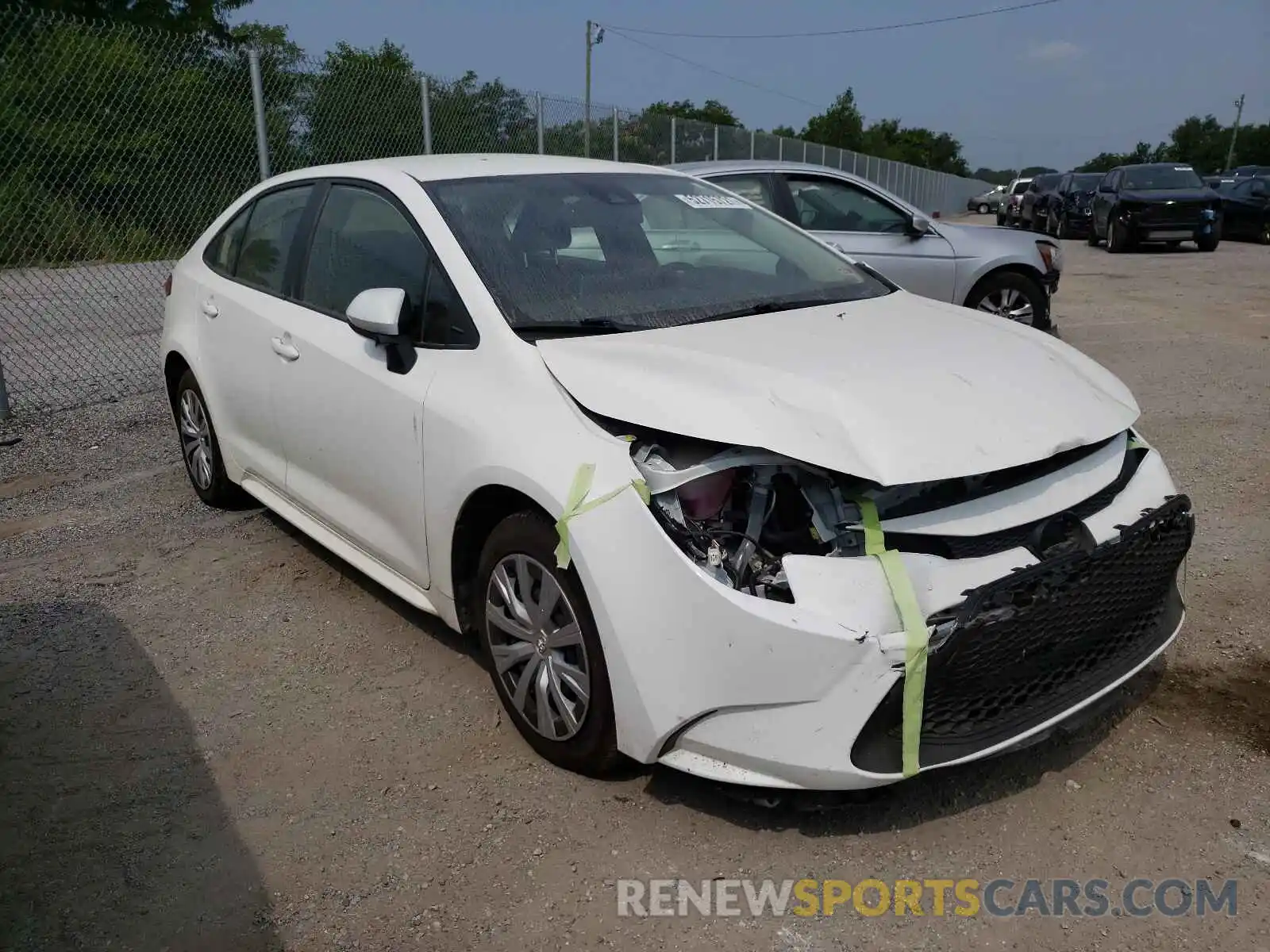 1 Photograph of a damaged car JTDEPRAE1LJ037816 TOYOTA COROLLA 2020