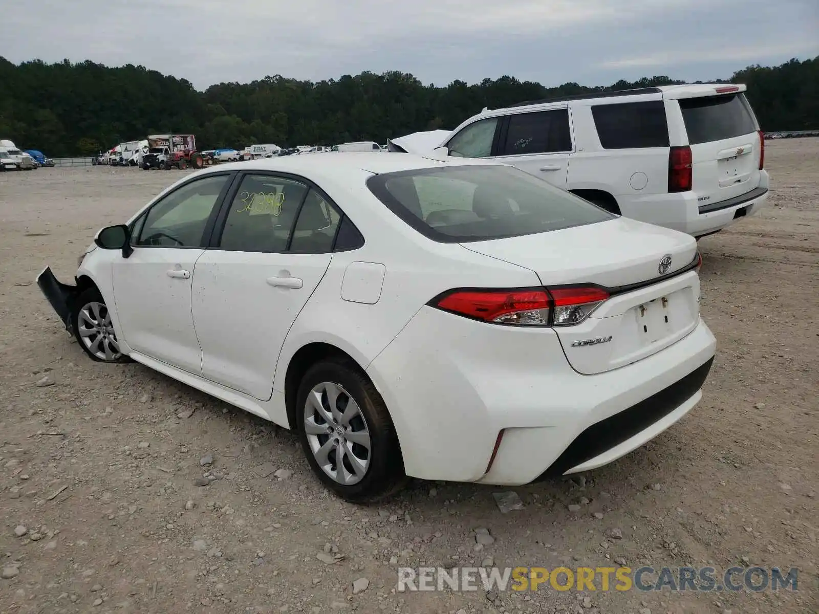 3 Photograph of a damaged car JTDEPRAE1LJ038335 TOYOTA COROLLA 2020