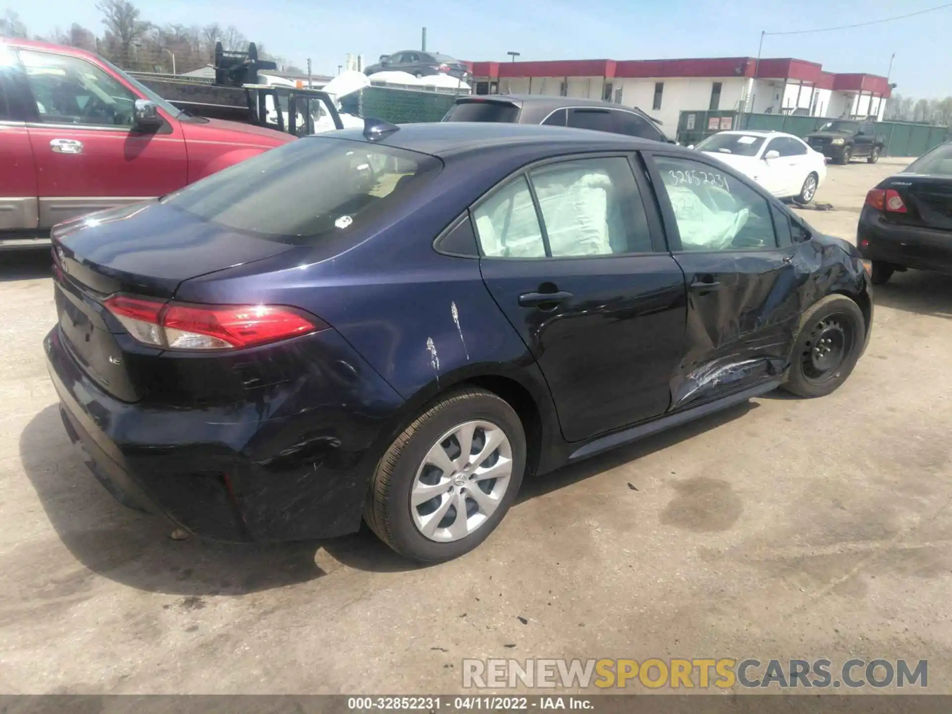 4 Photograph of a damaged car JTDEPRAE1LJ039355 TOYOTA COROLLA 2020