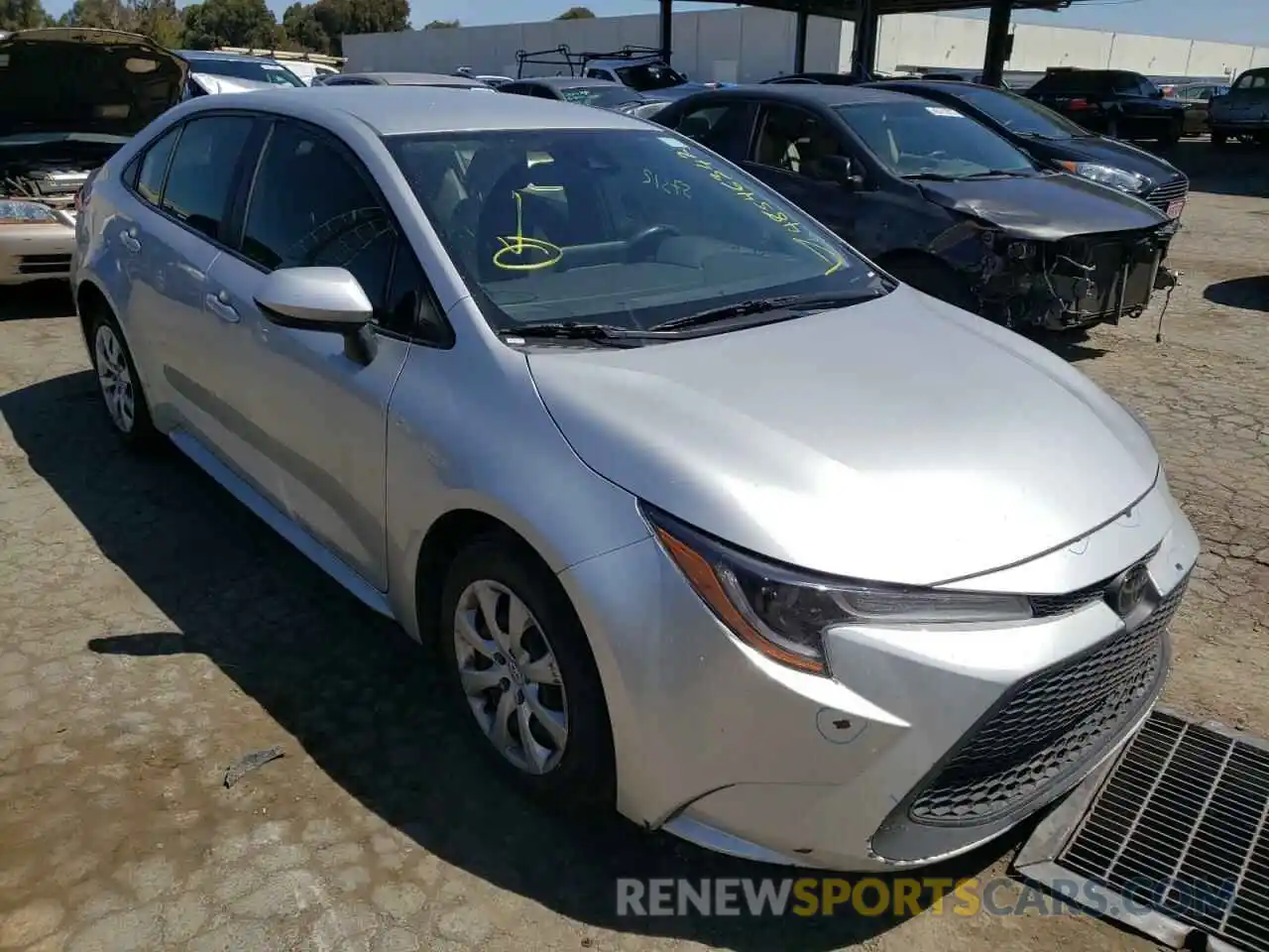 1 Photograph of a damaged car JTDEPRAE1LJ039369 TOYOTA COROLLA 2020