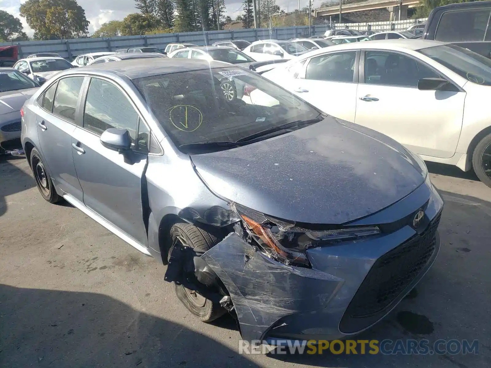 1 Photograph of a damaged car JTDEPRAE1LJ040716 TOYOTA COROLLA 2020