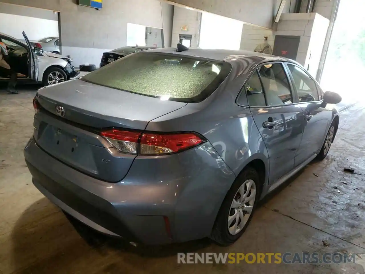 4 Photograph of a damaged car JTDEPRAE1LJ041154 TOYOTA COROLLA 2020