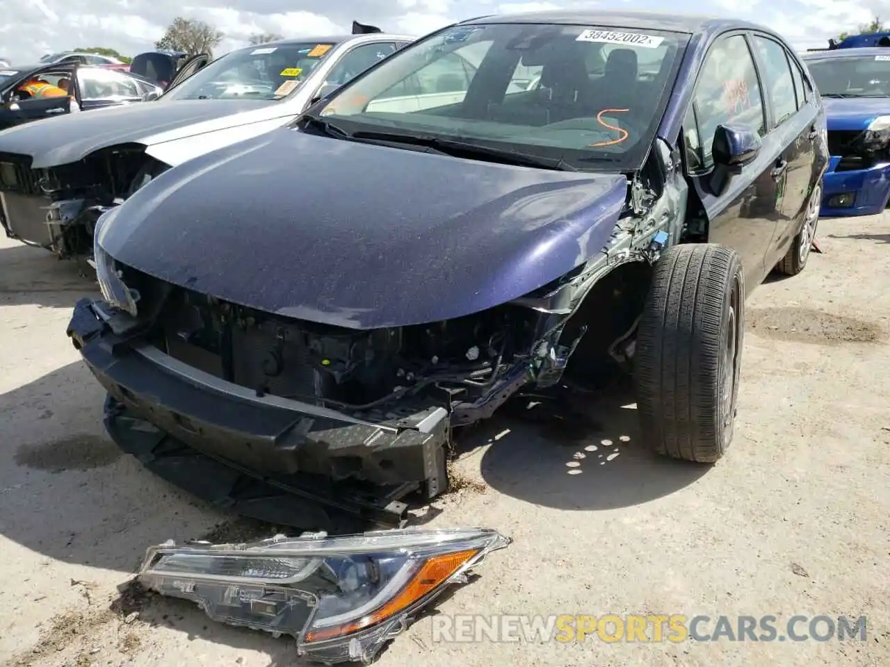 2 Photograph of a damaged car JTDEPRAE1LJ041820 TOYOTA COROLLA 2020