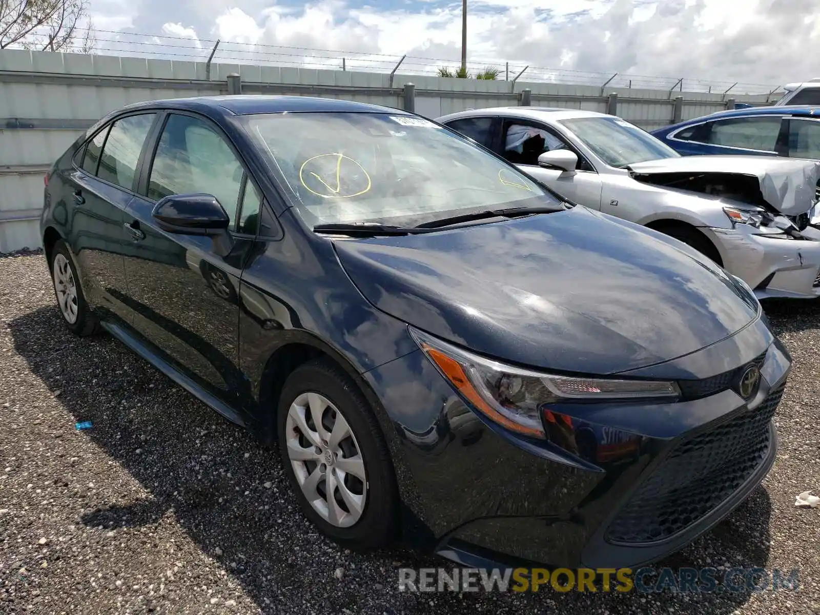 1 Photograph of a damaged car JTDEPRAE1LJ043101 TOYOTA COROLLA 2020