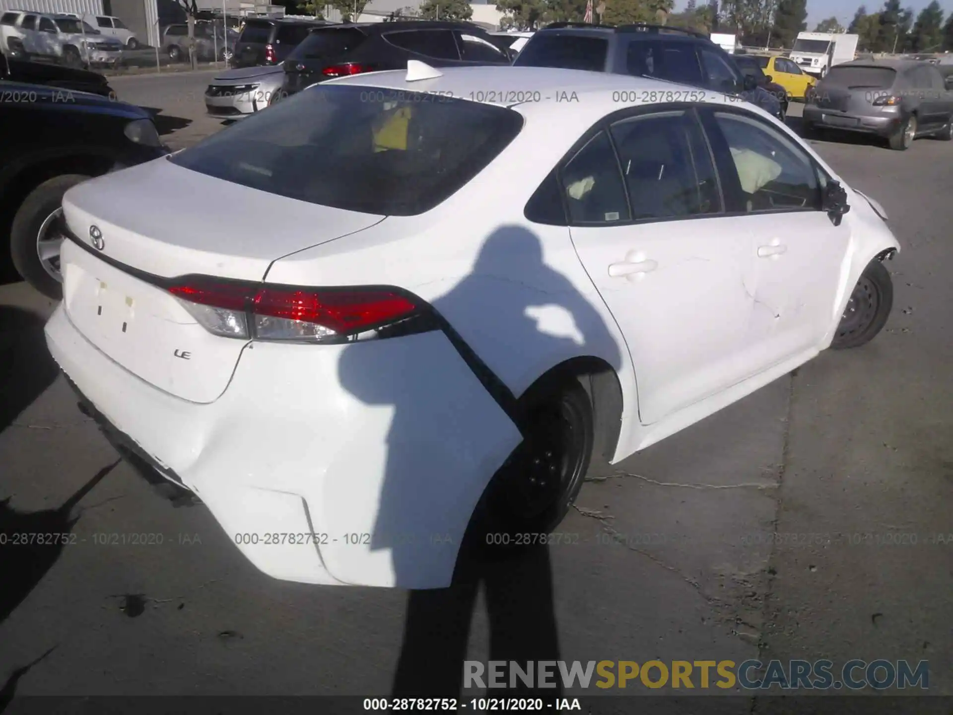 4 Photograph of a damaged car JTDEPRAE1LJ044121 TOYOTA COROLLA 2020