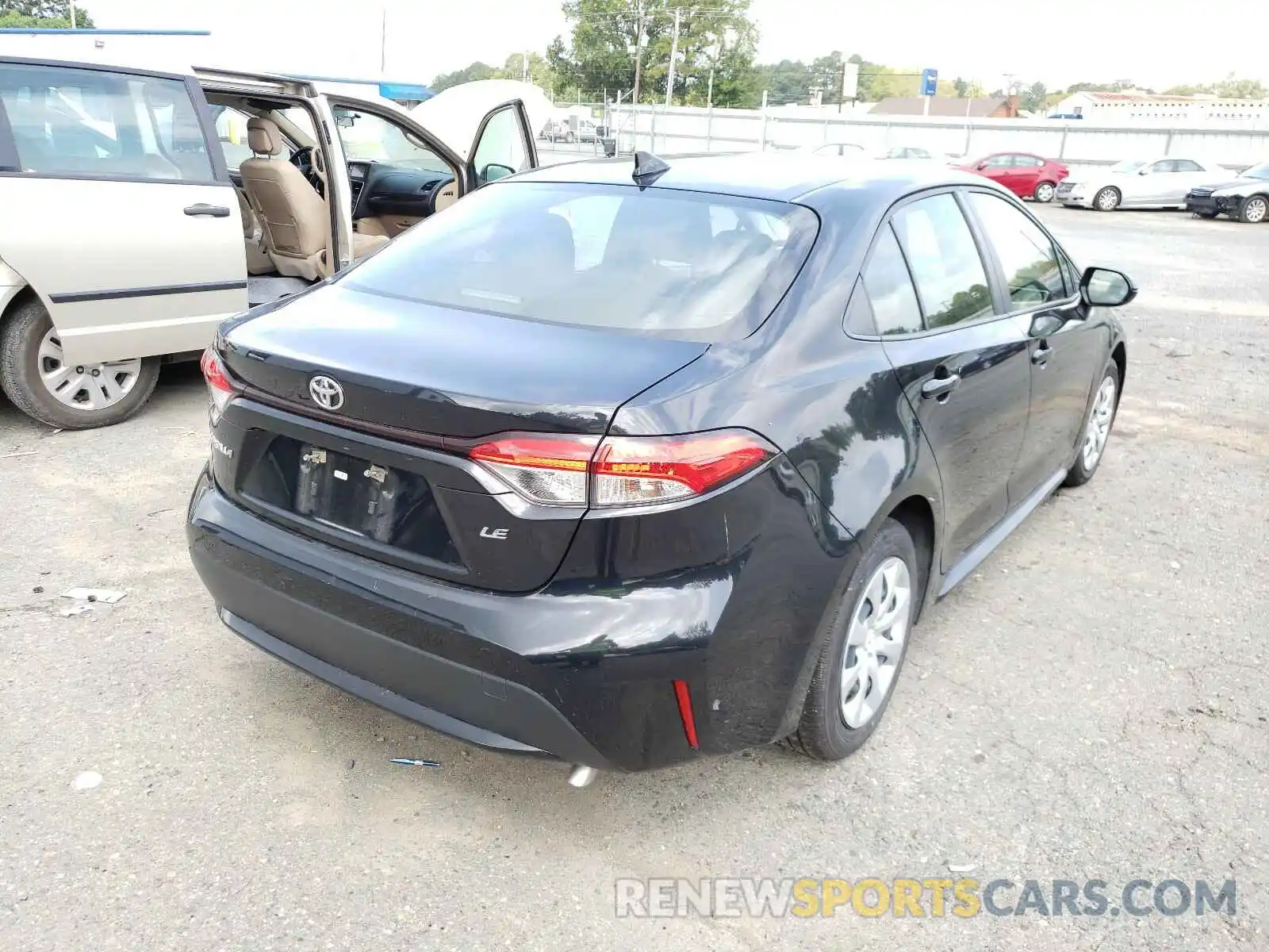 4 Photograph of a damaged car JTDEPRAE1LJ044362 TOYOTA COROLLA 2020