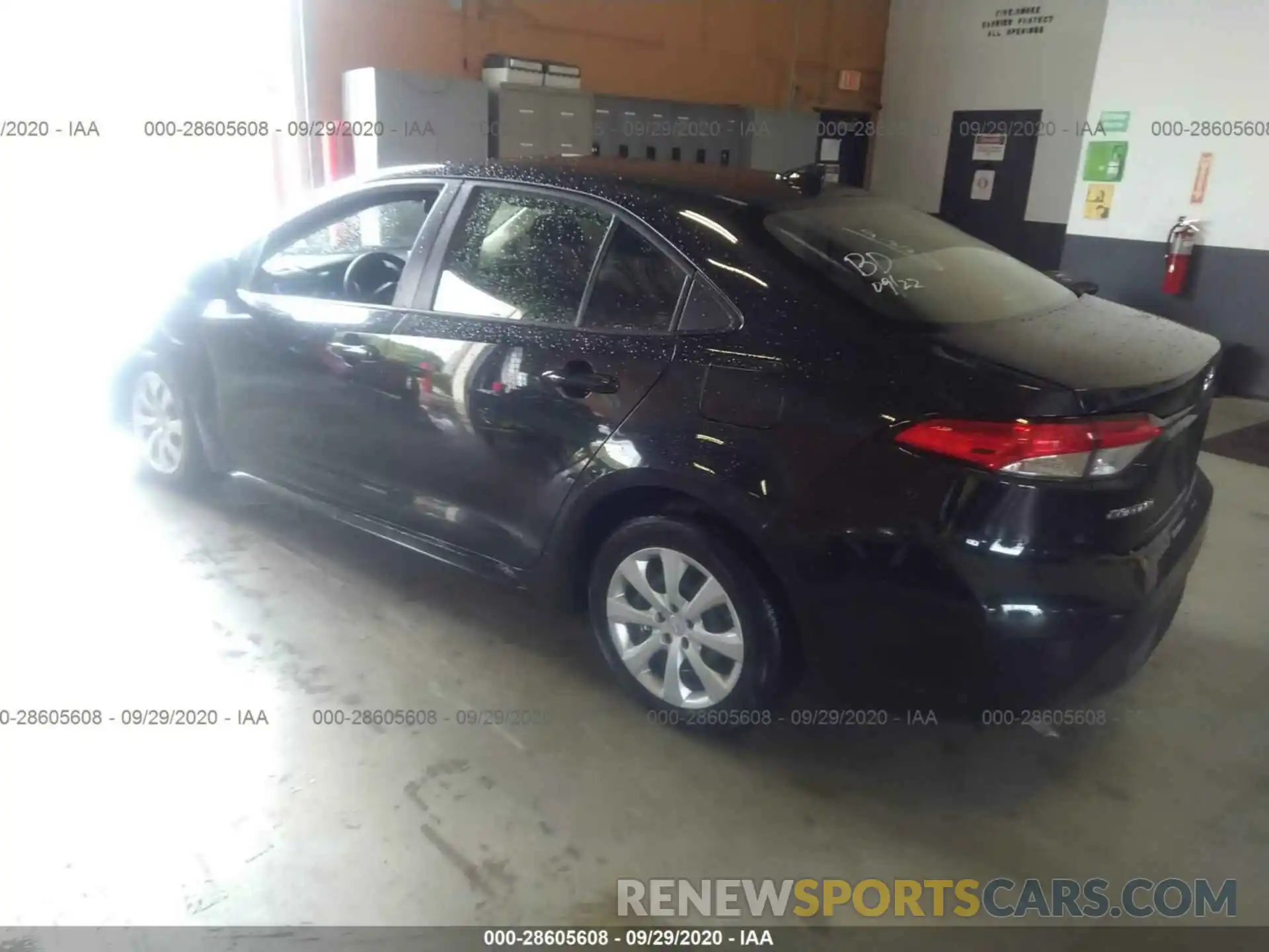 3 Photograph of a damaged car JTDEPRAE1LJ044765 TOYOTA COROLLA 2020