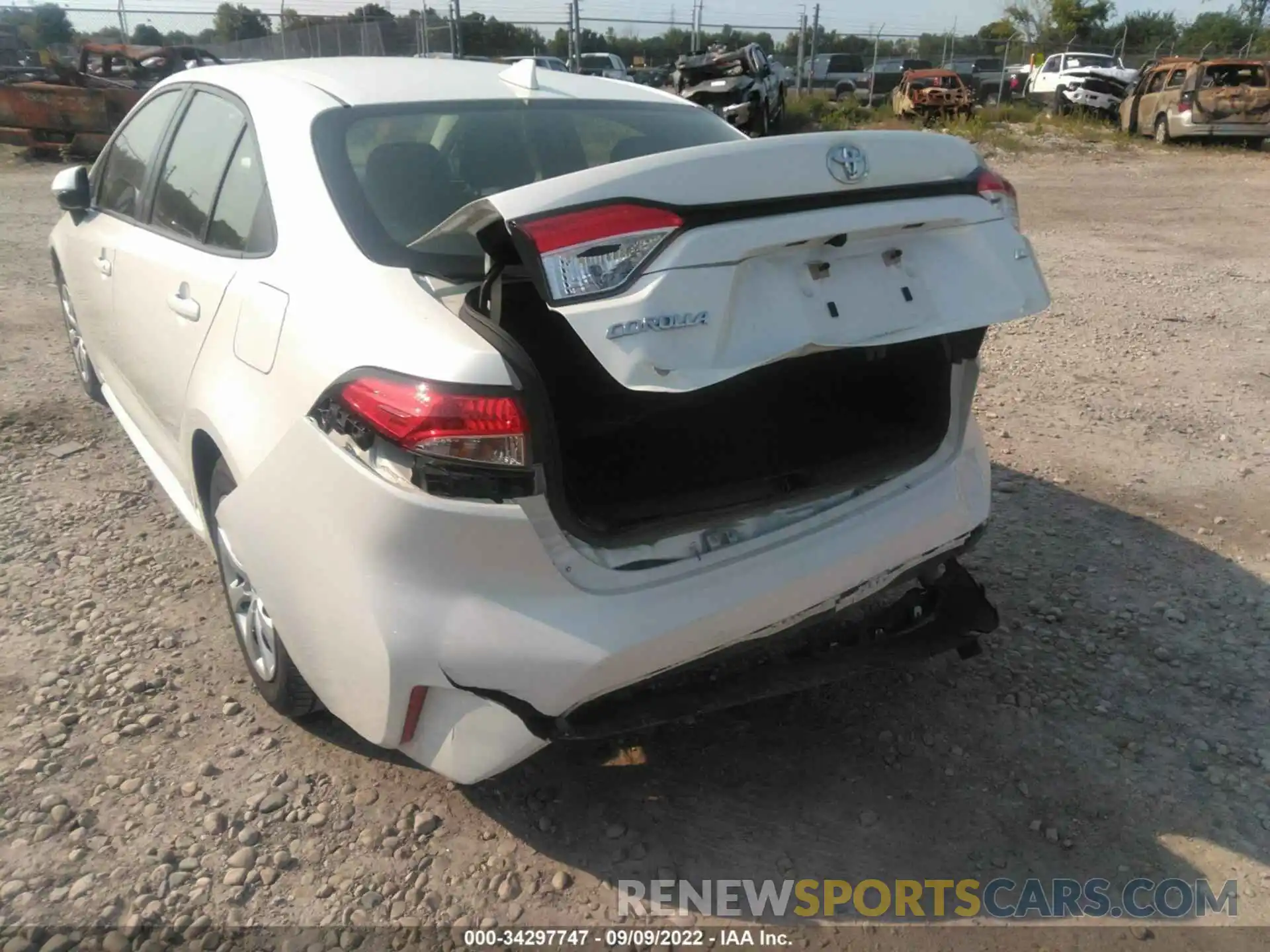 6 Photograph of a damaged car JTDEPRAE1LJ044913 TOYOTA COROLLA 2020