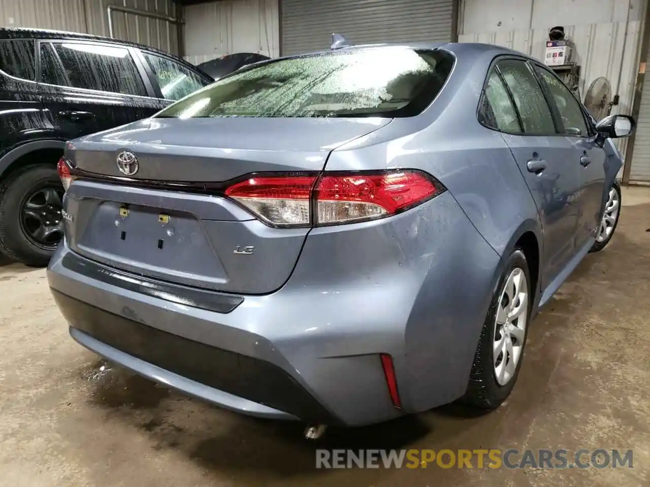 4 Photograph of a damaged car JTDEPRAE1LJ045303 TOYOTA COROLLA 2020