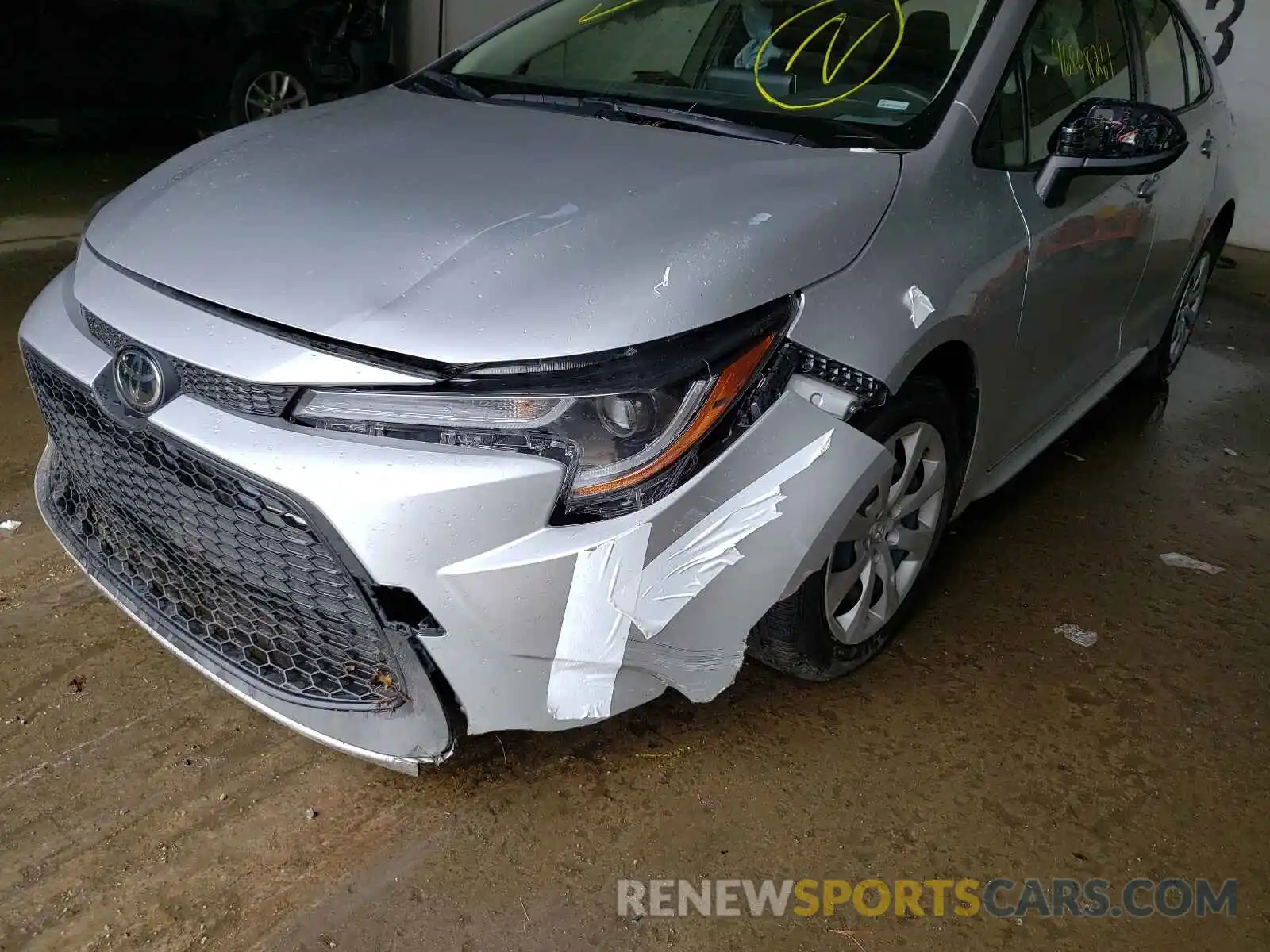 9 Photograph of a damaged car JTDEPRAE1LJ047147 TOYOTA COROLLA 2020