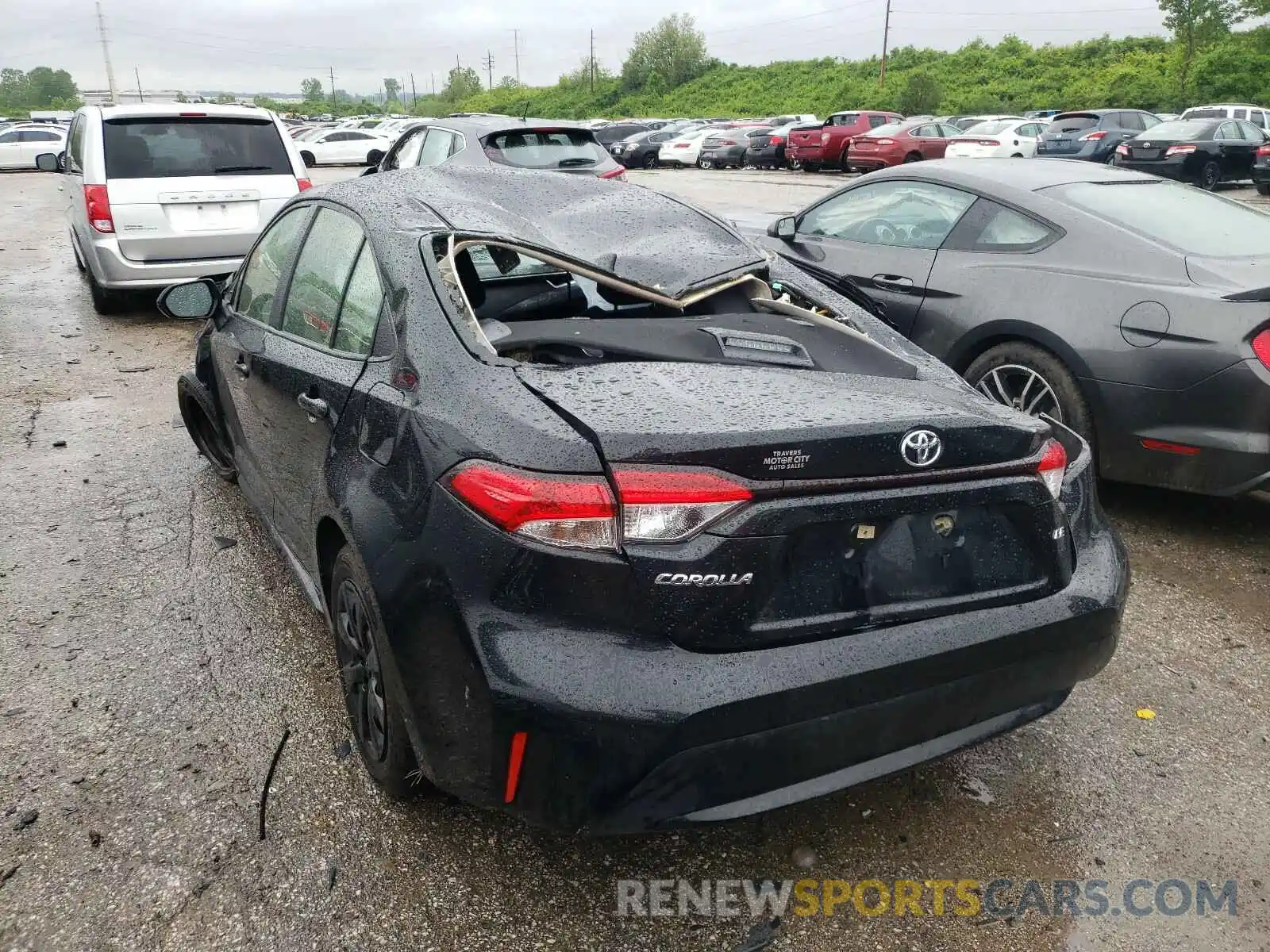 3 Photograph of a damaged car JTDEPRAE1LJ047455 TOYOTA COROLLA 2020